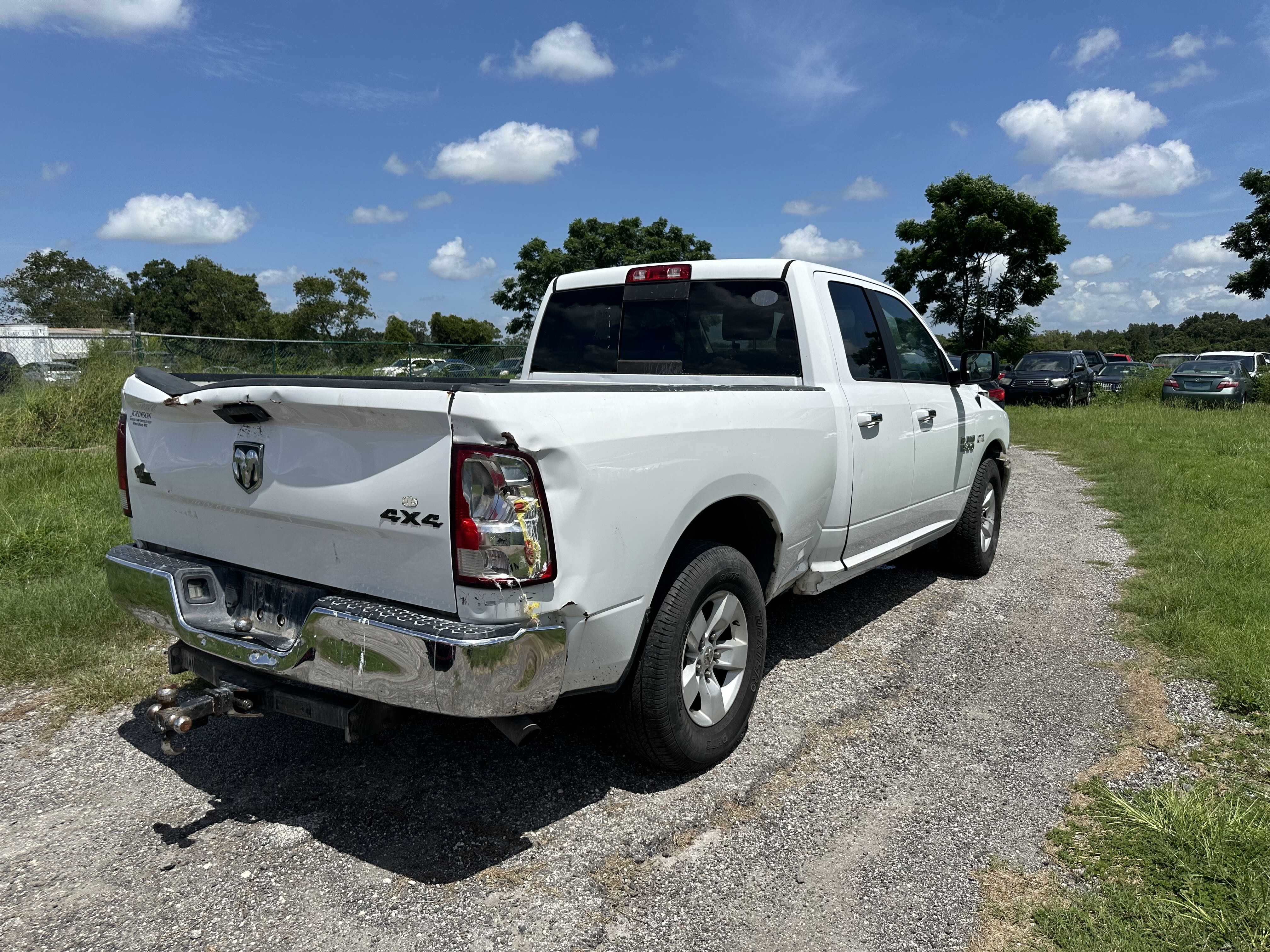 2017 Ram 1500 Slt vin: 1C6RR6GG4HS741665