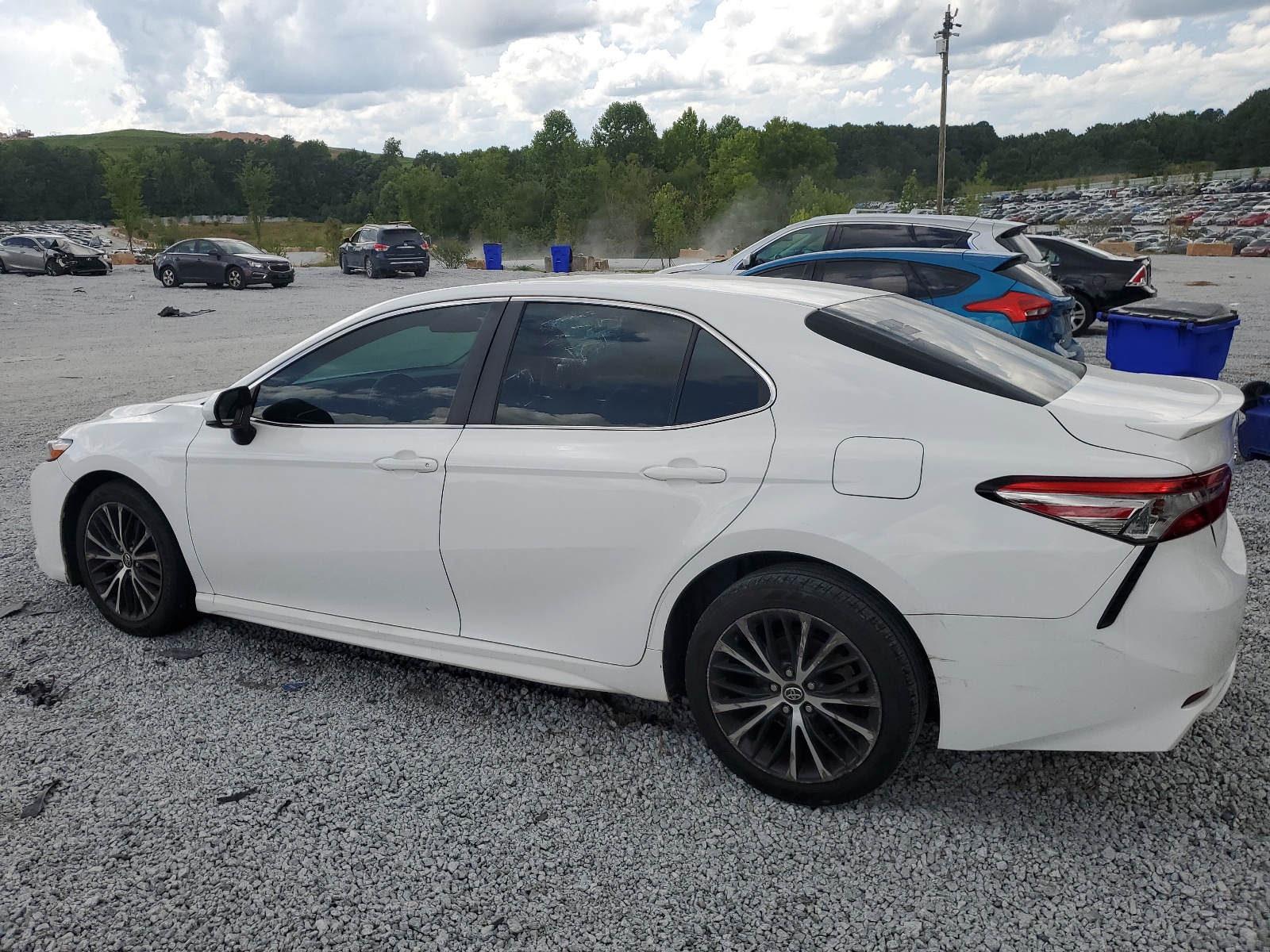 2018 Toyota Camry L vin: 4T1B11HK8JU519238