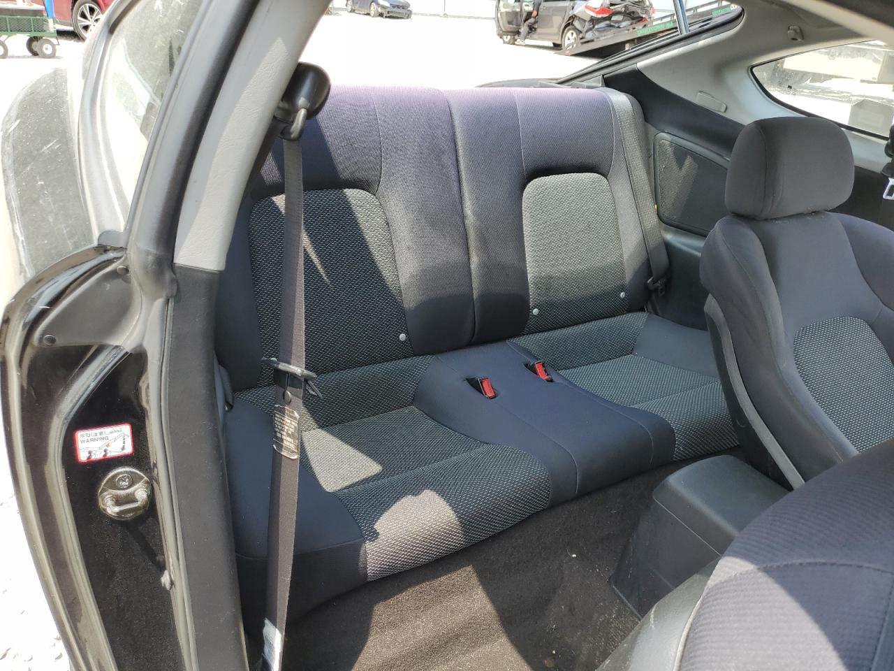 2005 Hyundai Tiburon VIN: KMHHM65D15U184592 Lot: 62537064