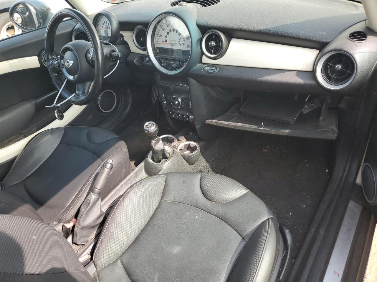 2013 Mini Cooper S Clubman VIN: WMWZG3C58DTY32747 Lot: 64882604