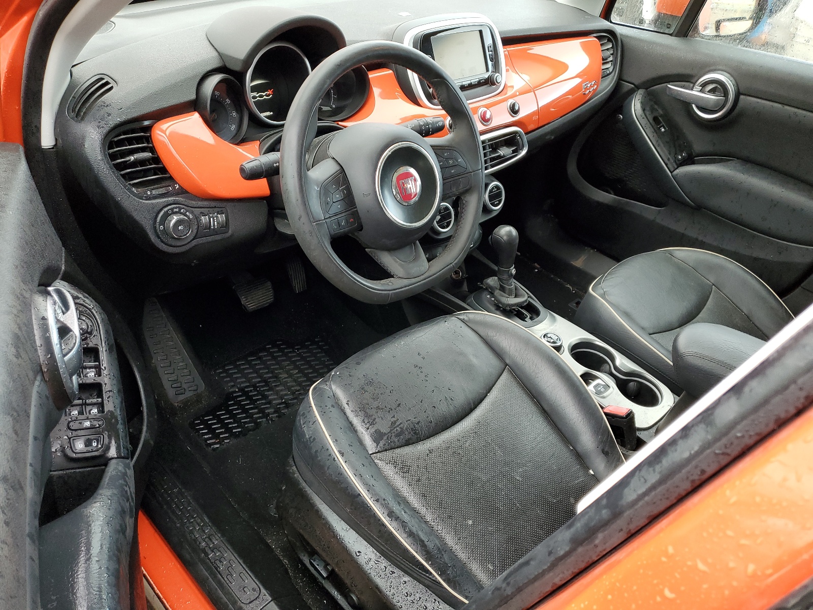 ZFBCFXDB7HP616011 2017 Fiat 500X Lounge