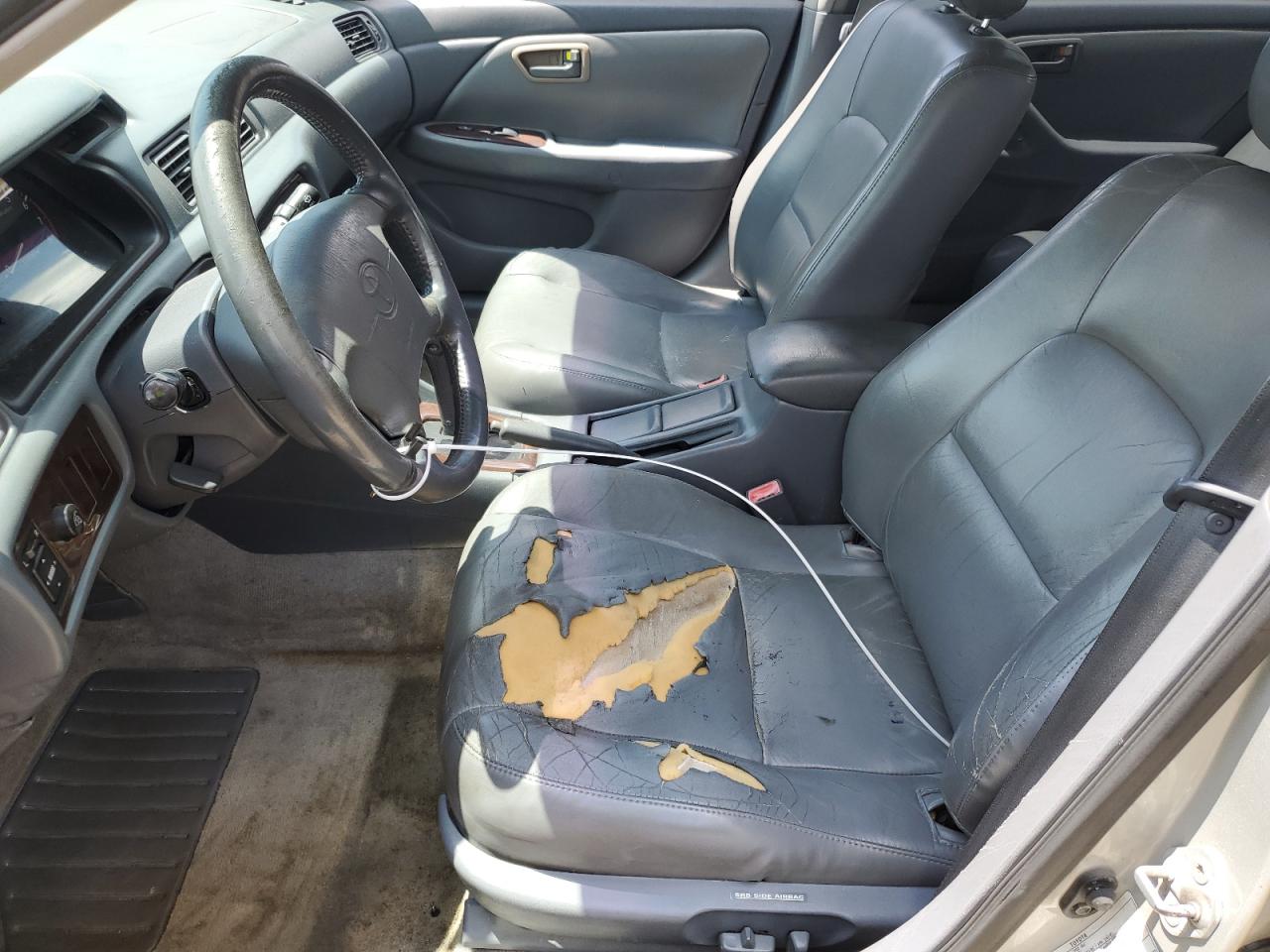 2000 Toyota Camry Le VIN: 4T1BF28KXYU112488 Lot: 63288774