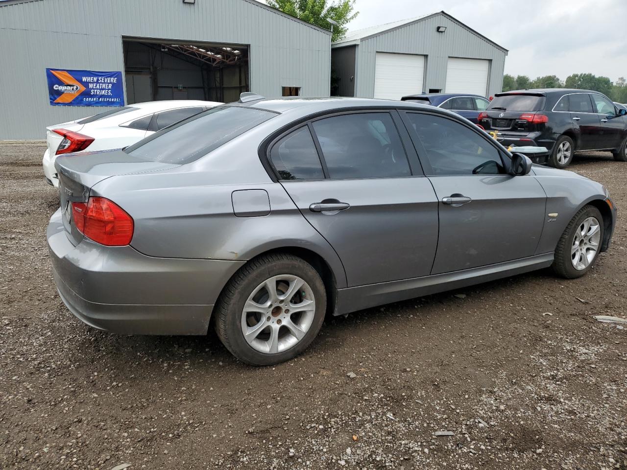 WBAPK7G56BNN70140 2011 BMW 328 Xi