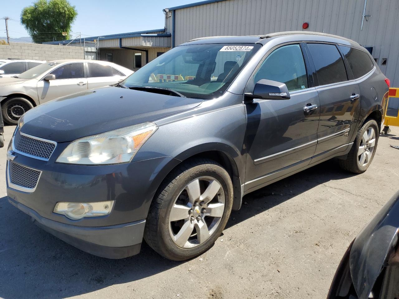 2011 Chevrolet Traverse Ltz for Sale in Colton, CA - Minor Dent/Scratches