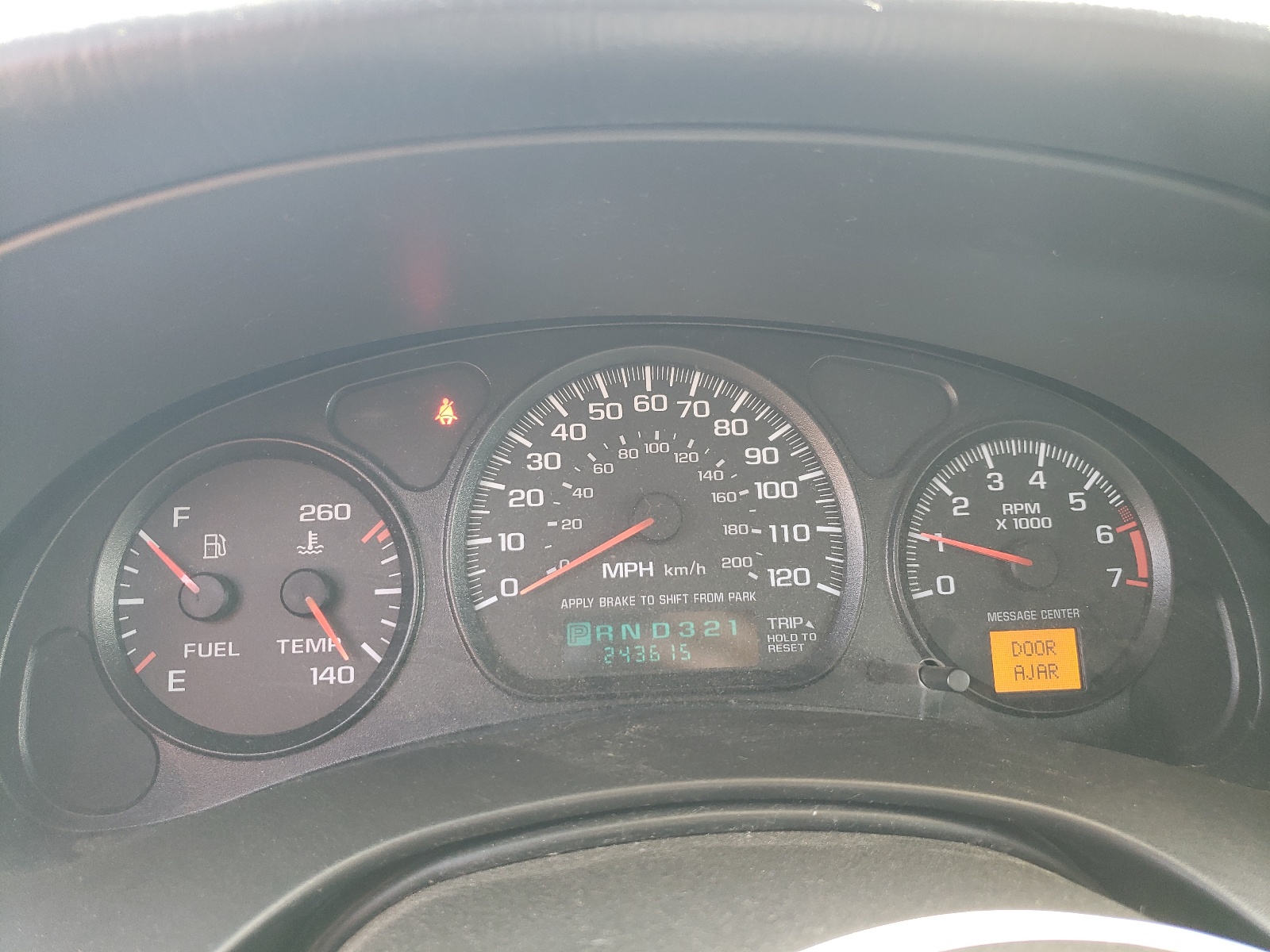 2G1WW12E649106979 2004 Chevrolet Monte Carlo Ls