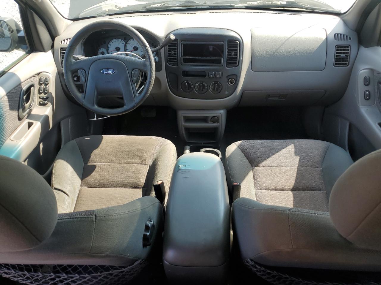 2002 Ford Escape Xlt VIN: 1FMCU03112KD10893 Lot: 65634564