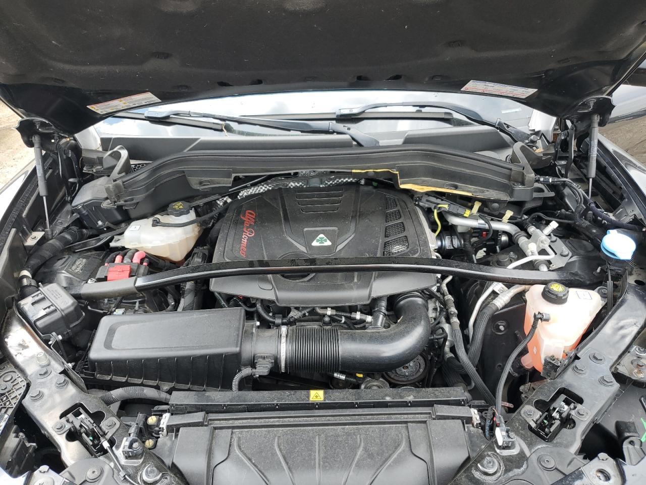 2018 Alfa Romeo Stelvio Sport VIN: ZASFAKPN1J7B91786 Lot: 62727284