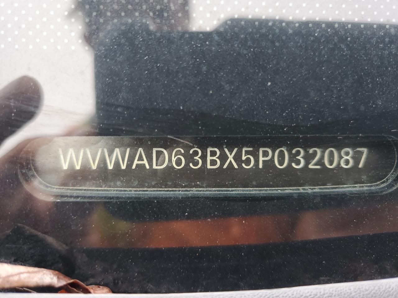 2005 Volkswagen Passat Gls VIN: WVWAD63BX5P032087 Lot: 56398805