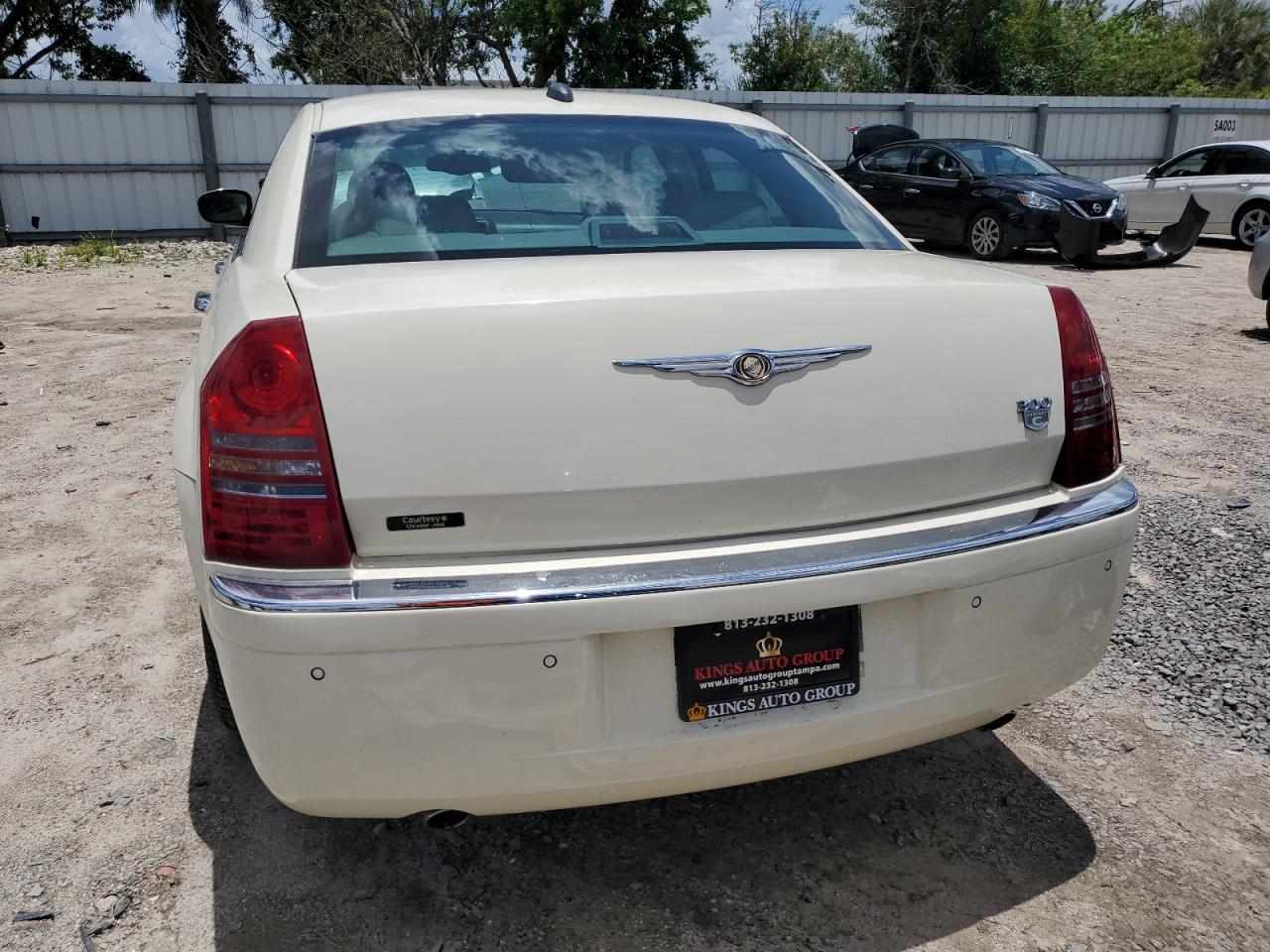 2C3AA63H95H576893 2005 Chrysler 300C