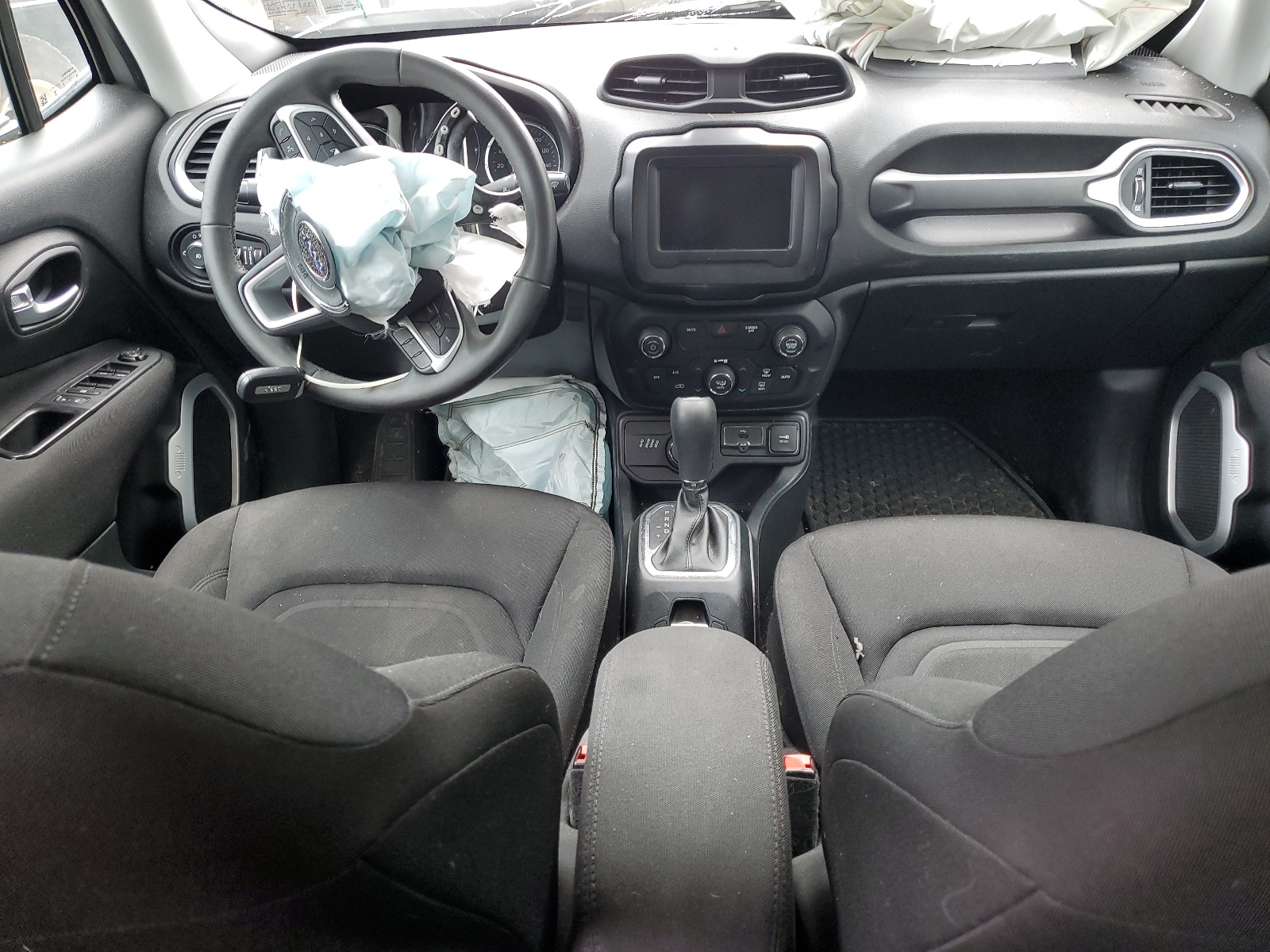 ZACNJBBB9KPJ75533 2019 Jeep Renegade Latitude