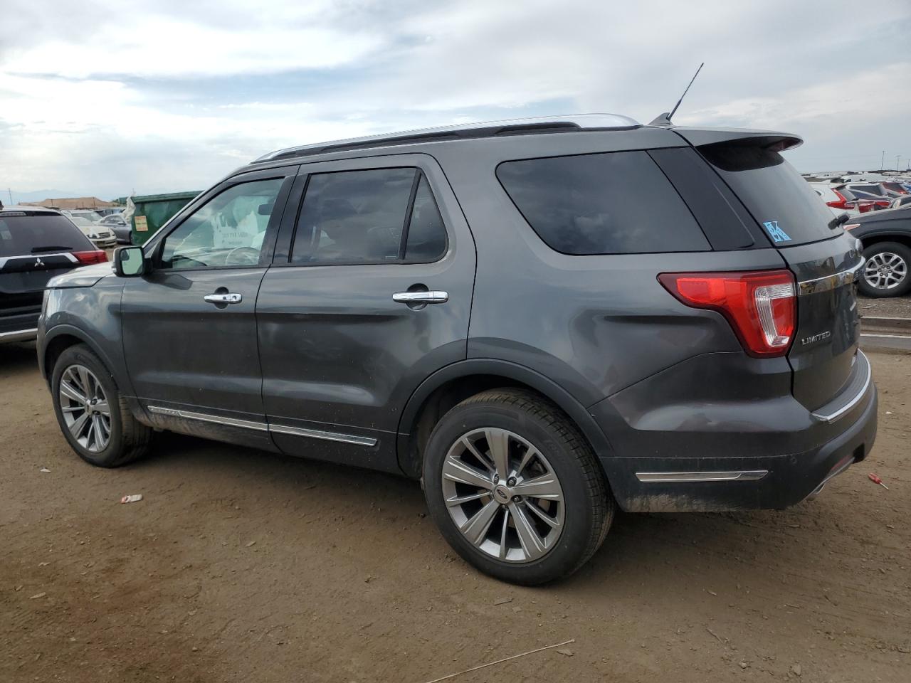 1FM5K8F84JGB58017 2018 FORD EXPLORER - Image 2