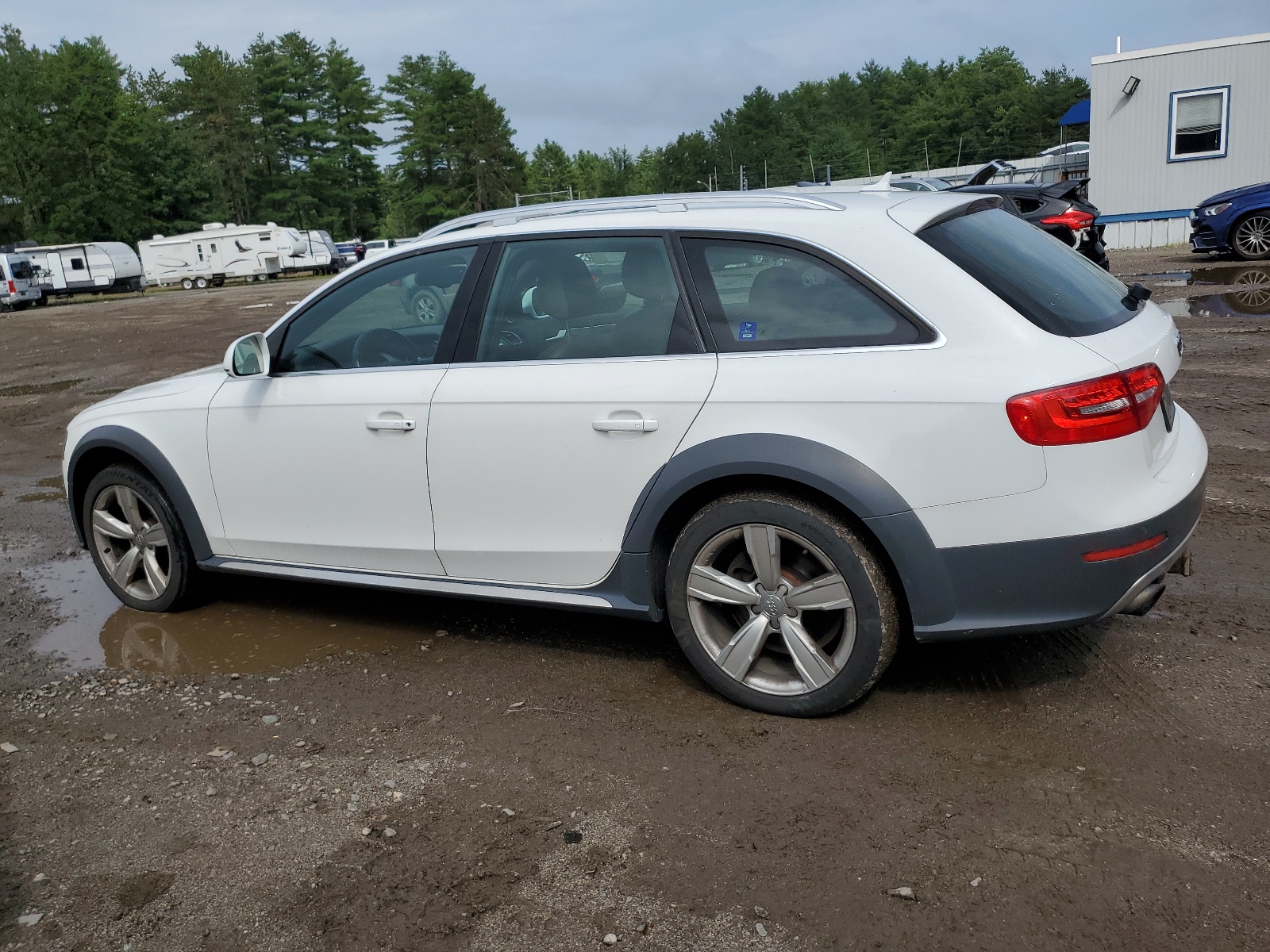 2014 Audi A4 Allroad Premium Plus vin: WA1UFAFL5EA048841