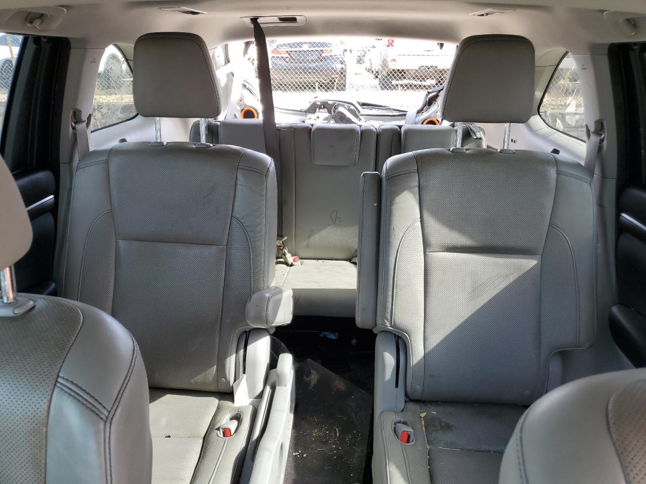 2015 Toyota Highlander Limited VIN: 5TDYKRFH8FS040539 Lot: 61899084