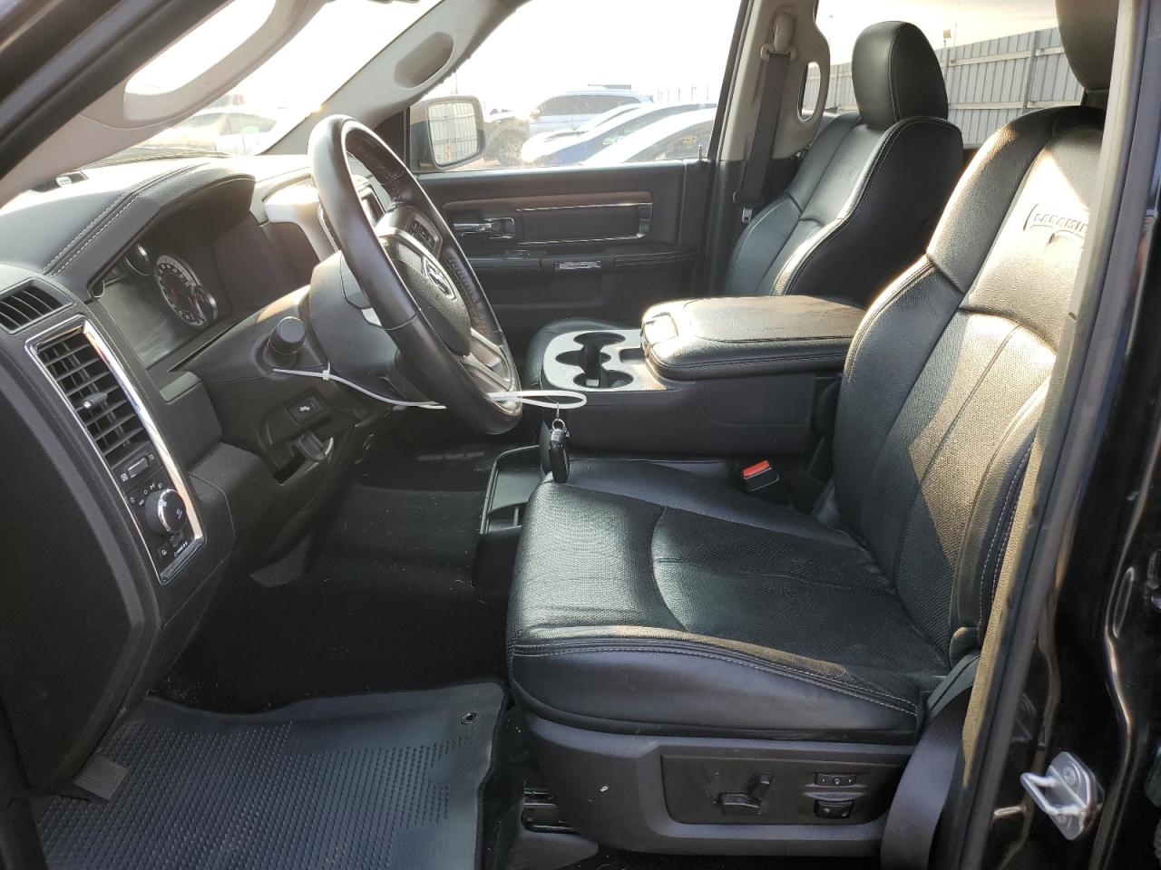 2018 Ram 1500 Laramie VIN: 1C6RR7NM7JS353740 Lot: 62840084