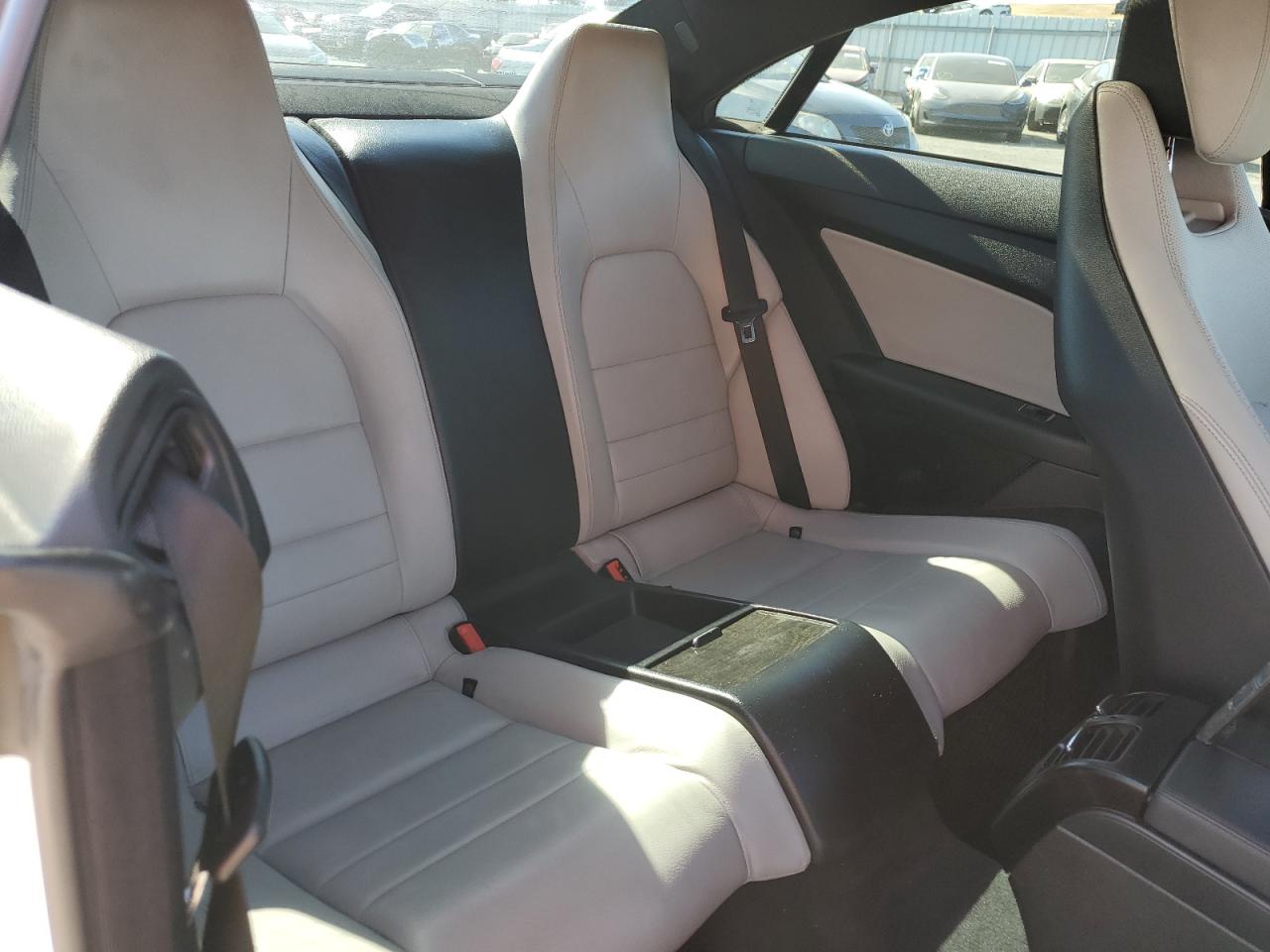 2012 Mercedes-Benz E-klasse - Image 11