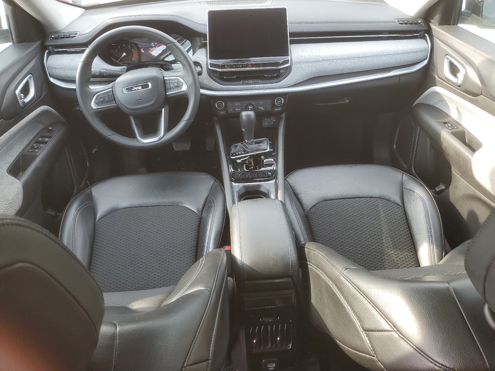 3C4NJDBB9NT231756 2022 Jeep Compass Latitude