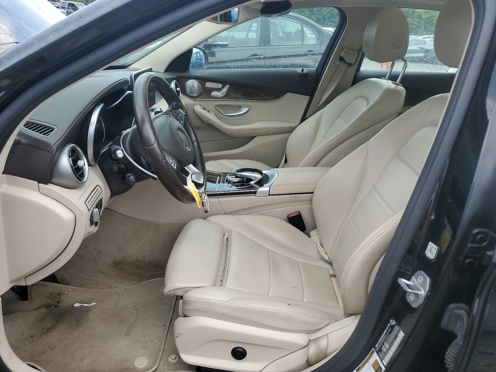 55SWF4KB7GU161664 2016 Mercedes-Benz C 300 4Matic