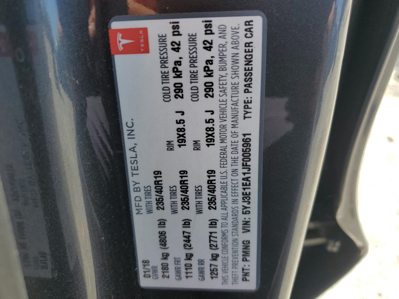 2018 Tesla Model 3 VIN: 5YJ3E1EA1JF005961 Lot: 61679724