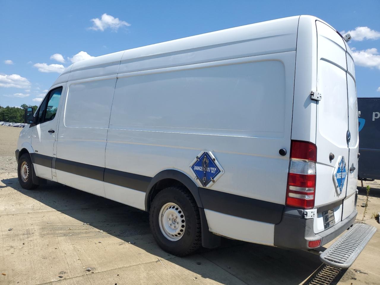 2011 Mercedes-Benz Sprinter 2500 VIN: WD3PE8CB6B5572167 Lot: 62076654