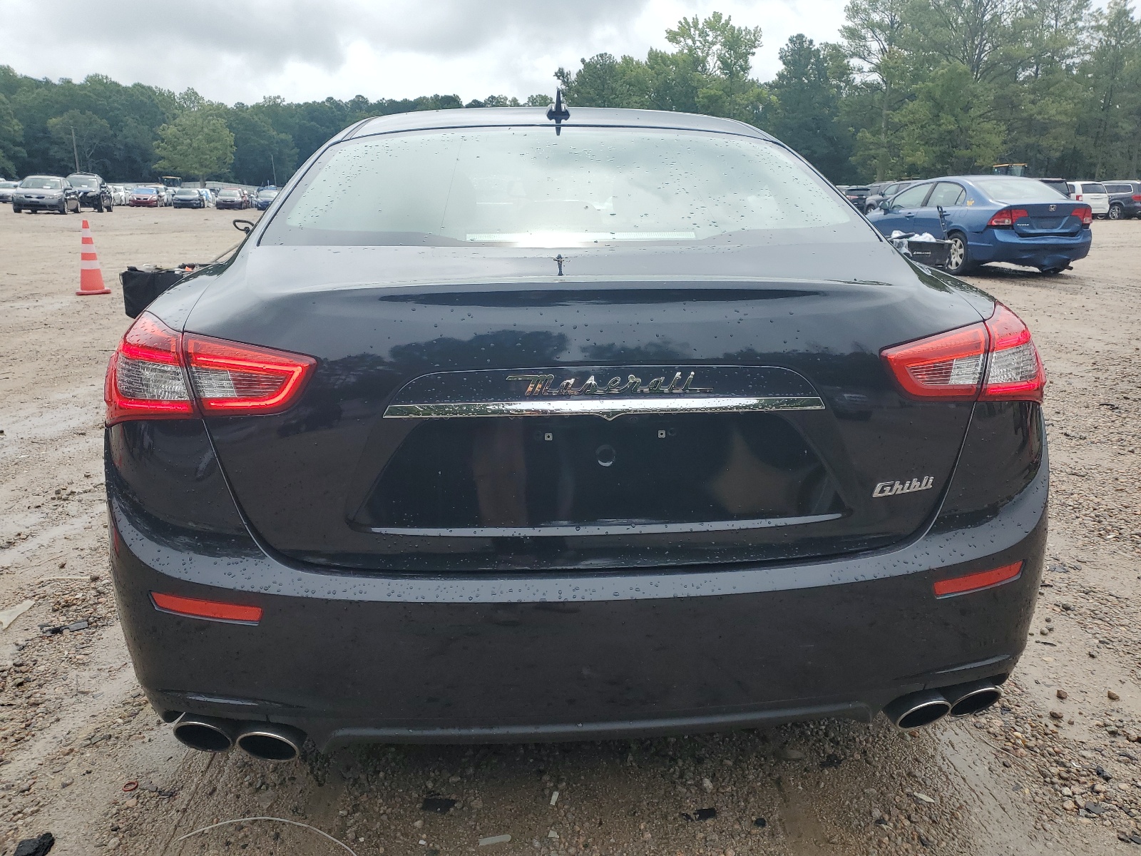 2015 Maserati Ghibli vin: ZAM57XSA8F1149416