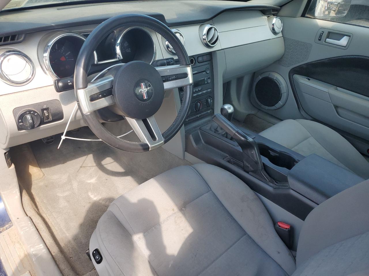 2006 Ford Mustang VIN: 1ZVFT80N065261374 Lot: 63553894