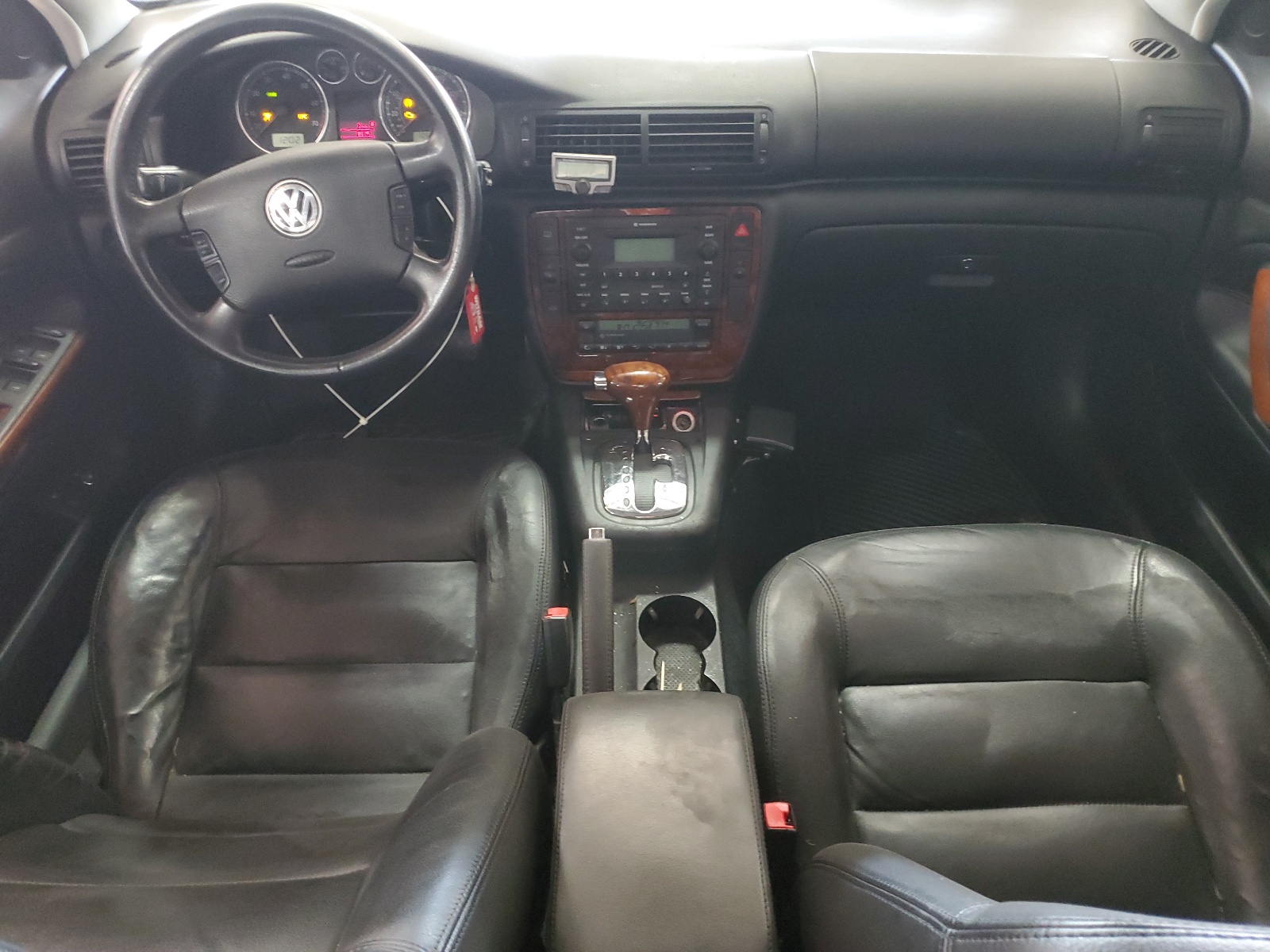 WVWRH63B22P244906 2002 Volkswagen Passat Glx