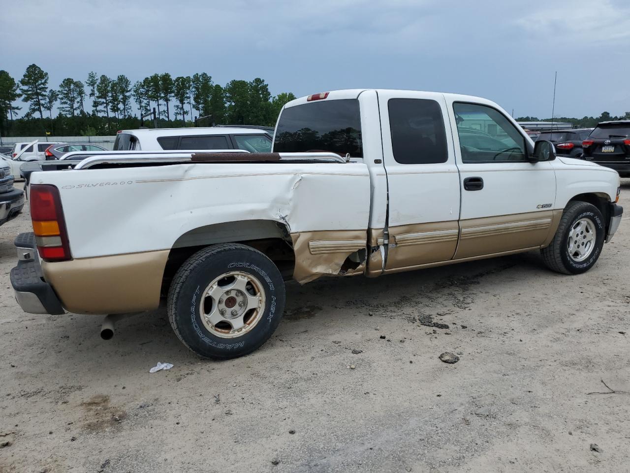 1999 Chevrolet Silverado C1500 VIN: 2GCEC19T7X1266291 Lot: 63835104