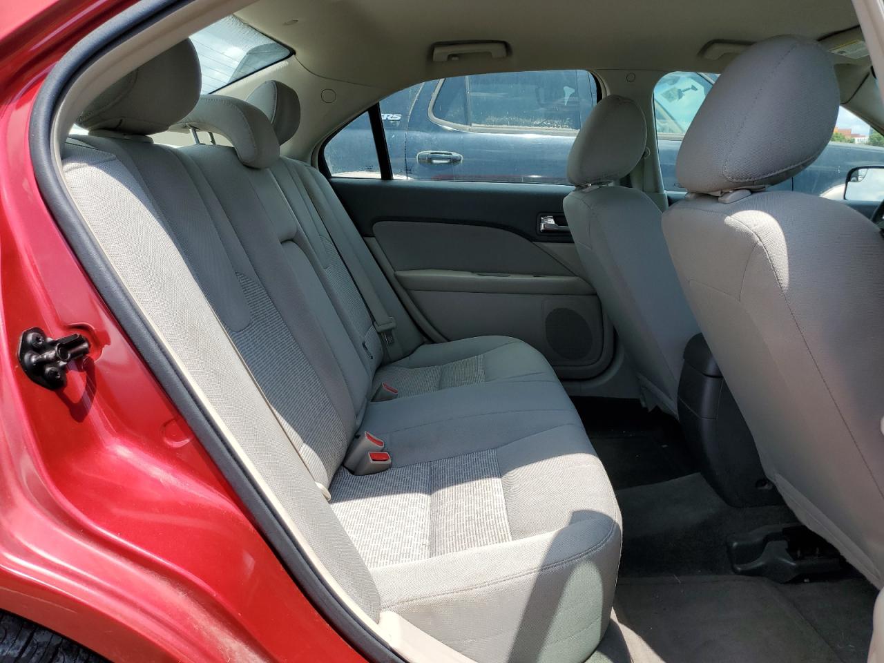 2012 Ford Fusion S VIN: 3FAHP0GA5CR223576 Lot: 63450954