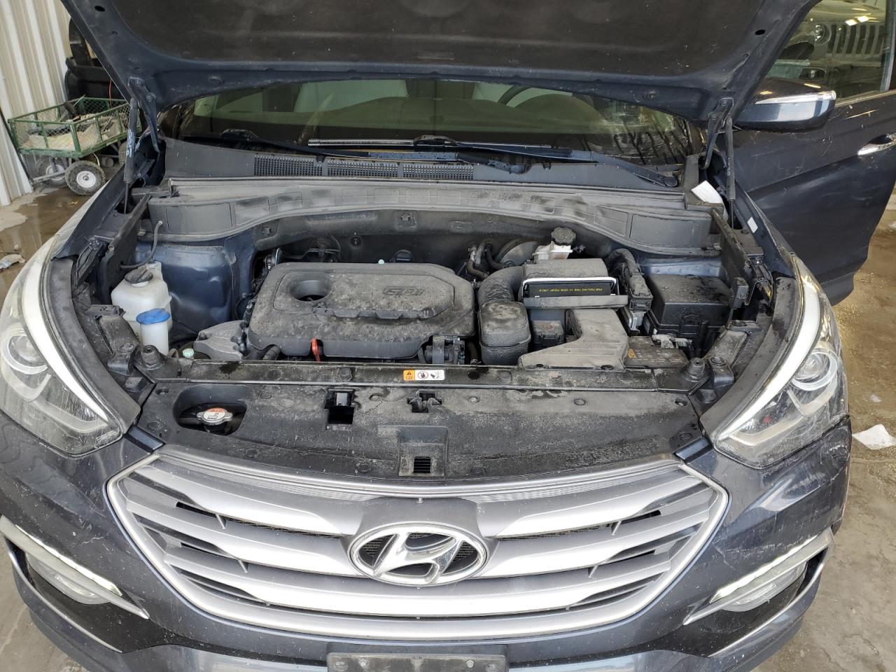 5XYZU3LB2JG528645 2018 Hyundai Santa Fe Sport