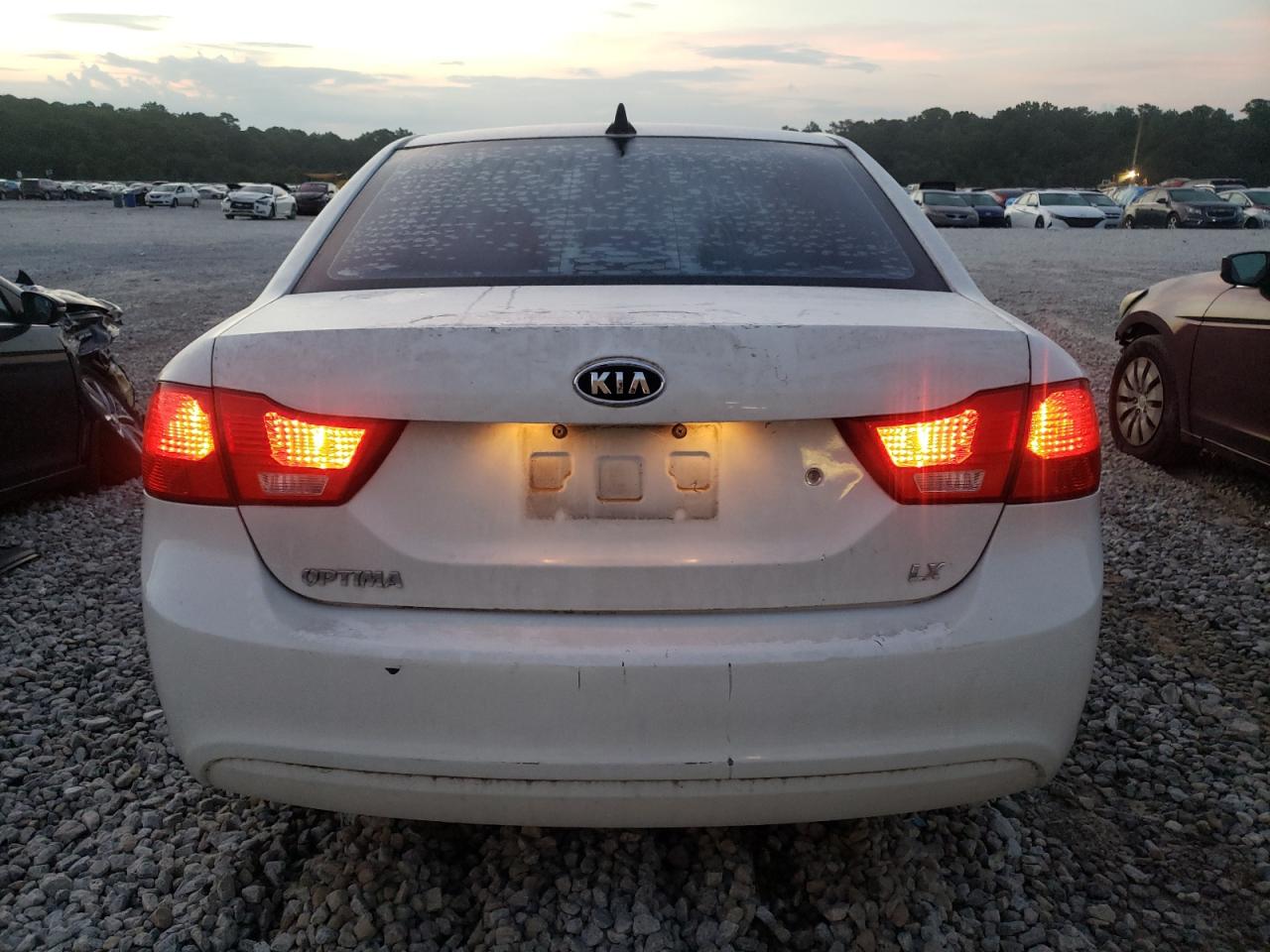 2009 Kia Optima Lx VIN: KNAGE228995303614 Lot: 63479654