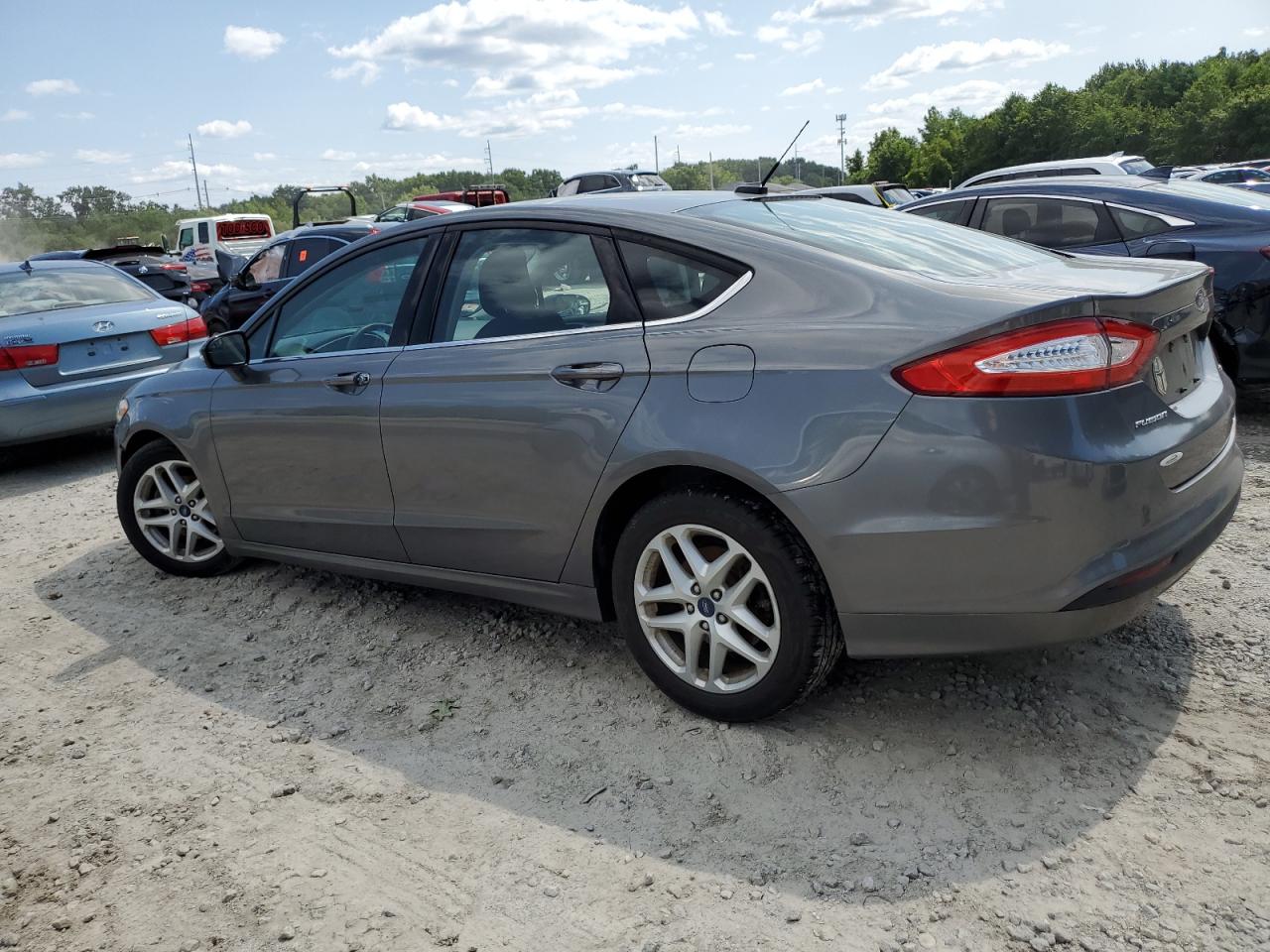 2014 Ford Fusion - Image 2
