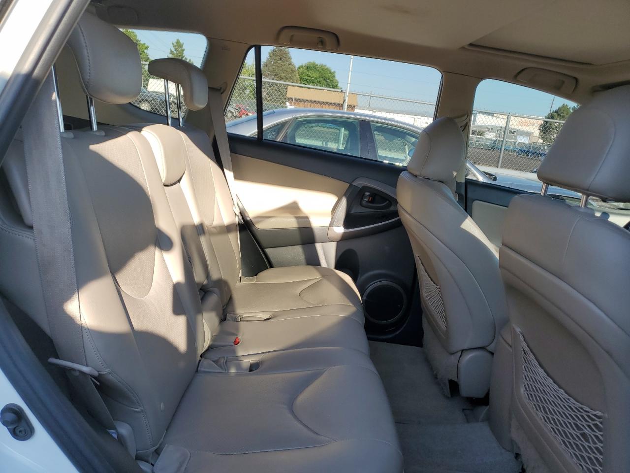 2008 Toyota Rav4 Limited VIN: JTMBK31V885058421 Lot: 62565544