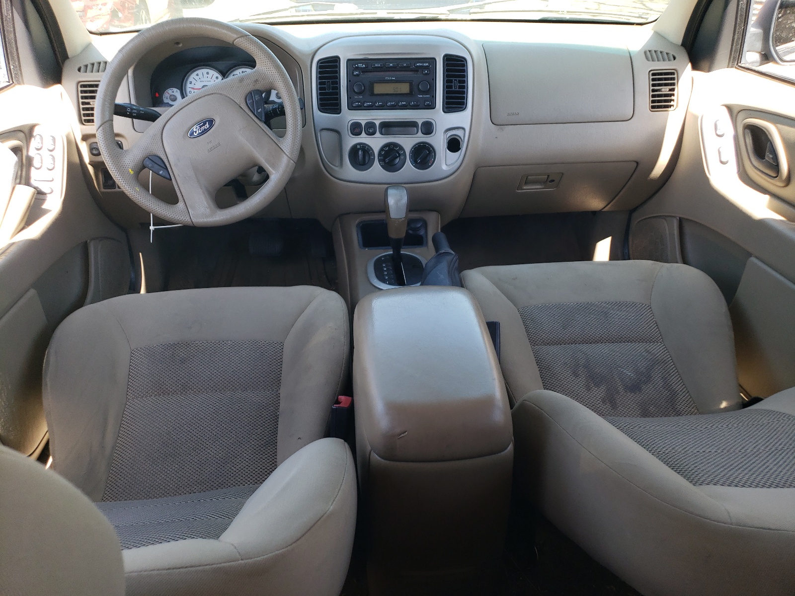 1FMYU03Z75KB43276 2005 Ford Escape Xlt