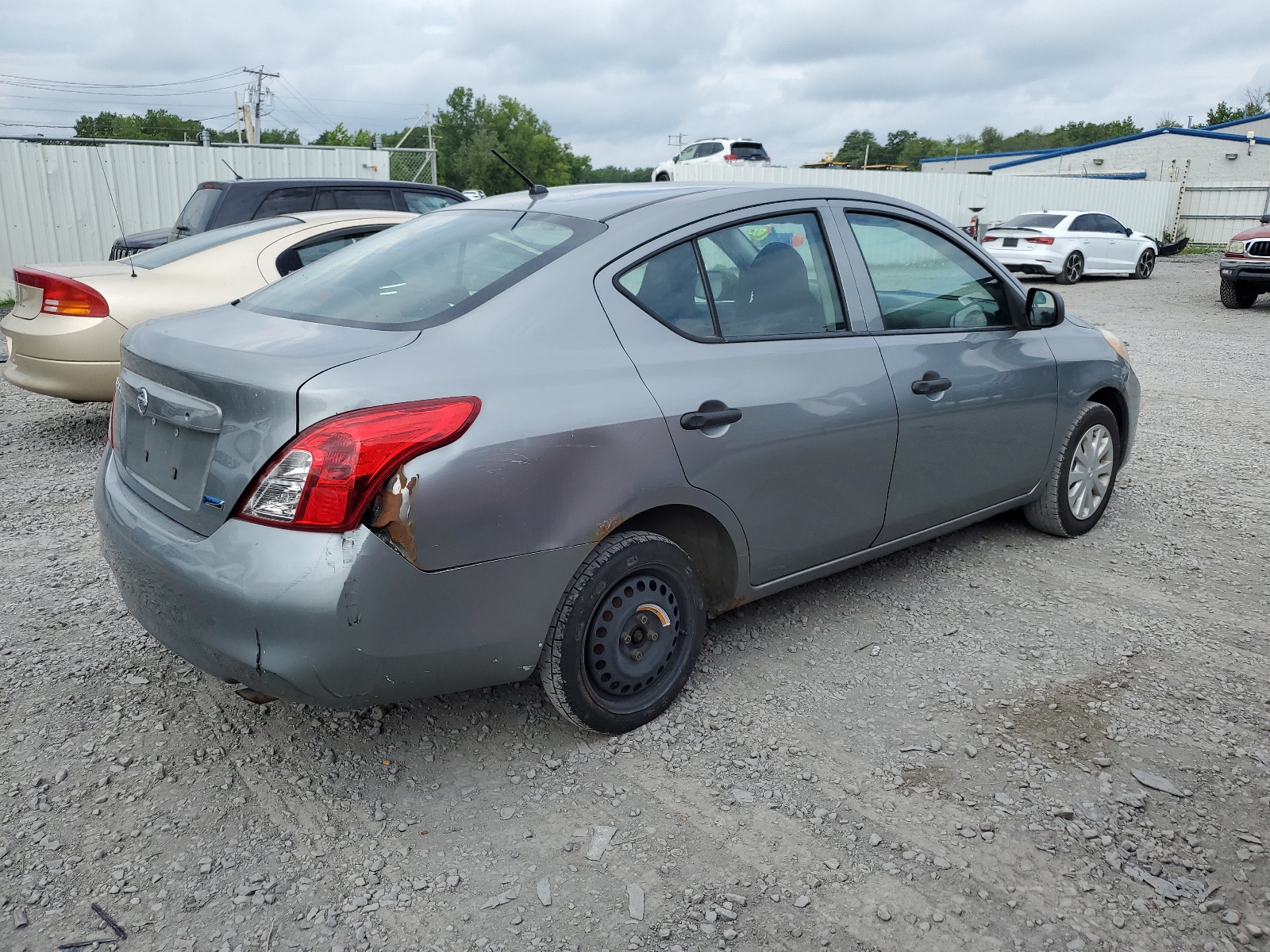 2013 Nissan Versa S vin: 3N1CN7AP1DL873853