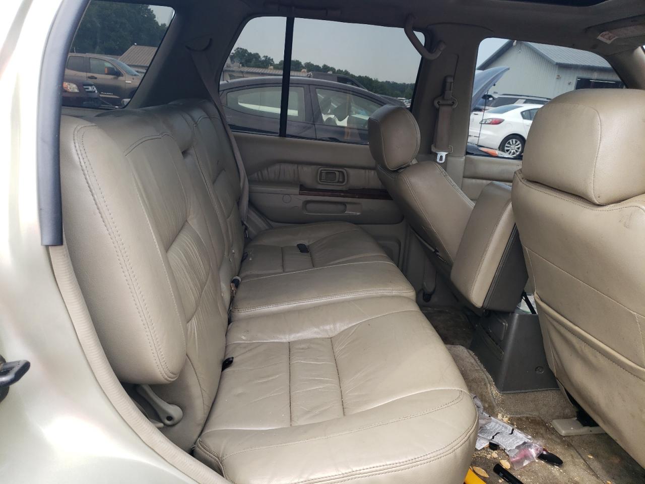 1998 Infiniti Qx4 VIN: JNRAR05YXWW039581 Lot: 63870794