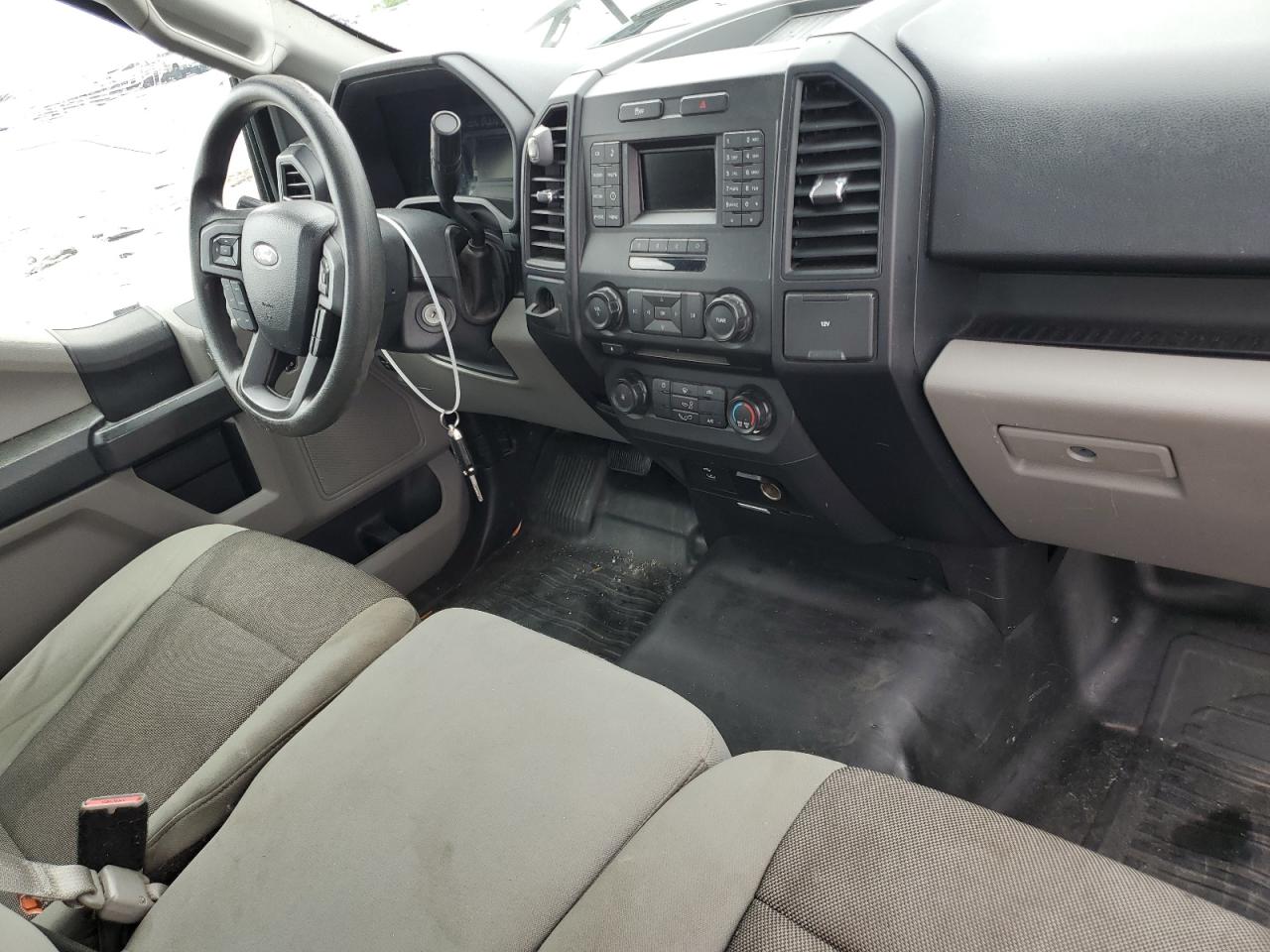 2017 Ford F150 VIN: 1FTMF1C83HKC39405 Lot: 62178334