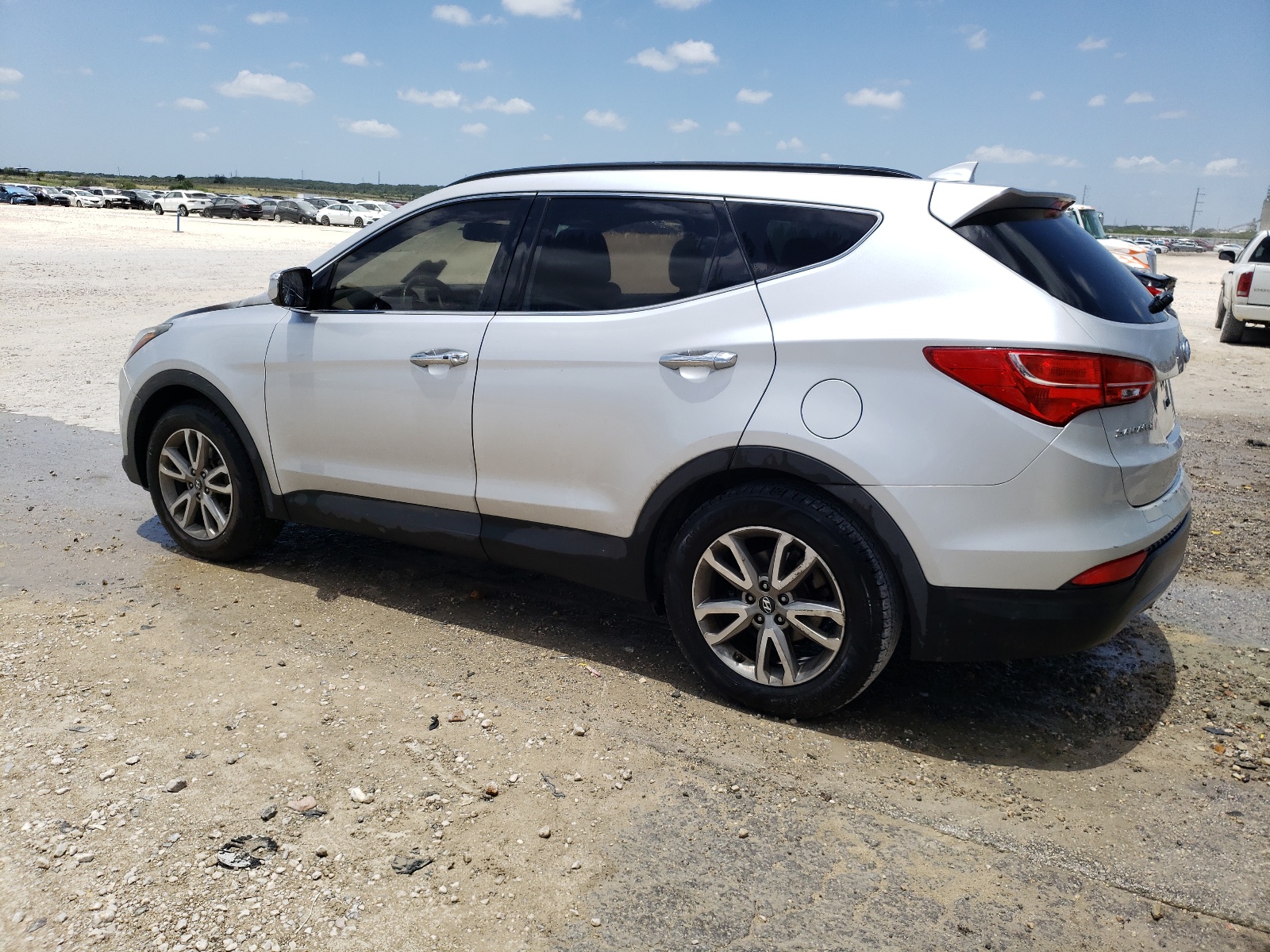 2014 Hyundai Santa Fe Sport vin: 5XYZU3LAXEG186570