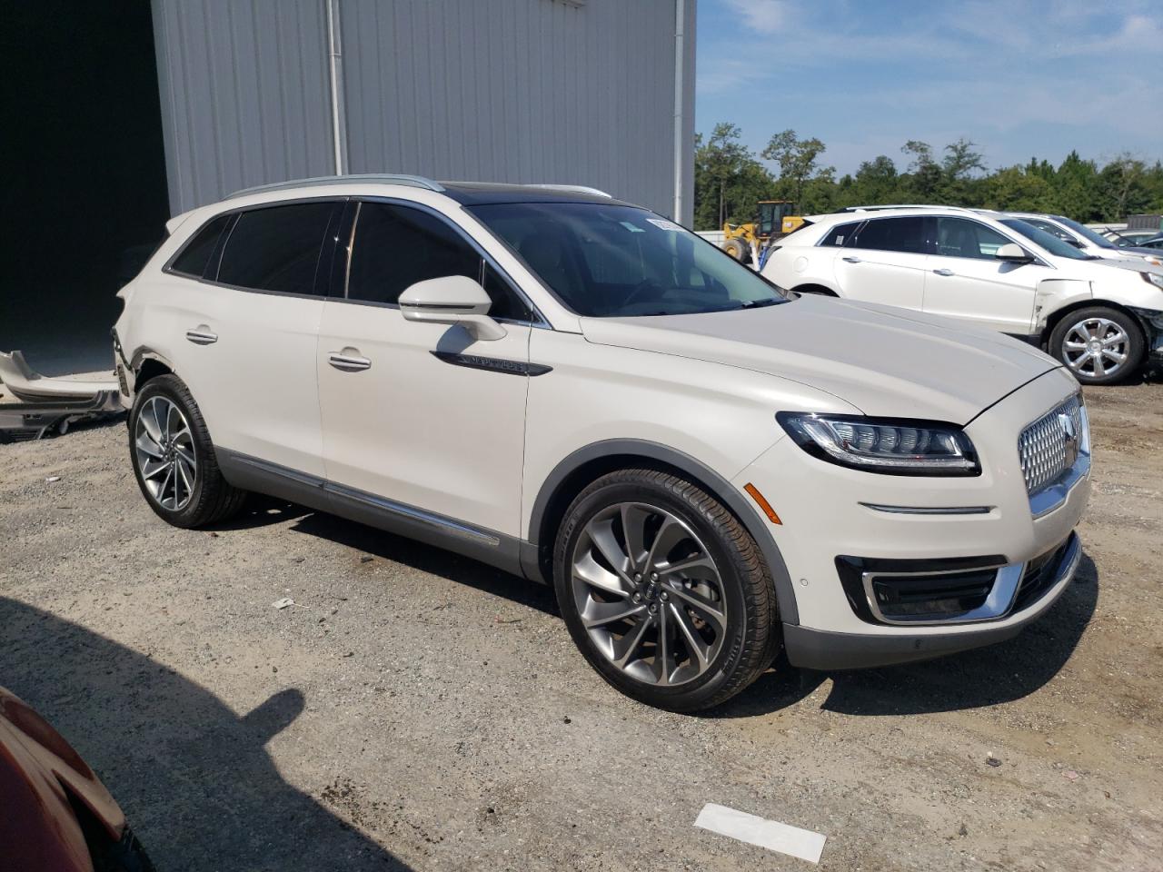 2020 Lincoln Nautilus Reserve VIN: 2LMPJ8K99LBL01780 Lot: 62079144