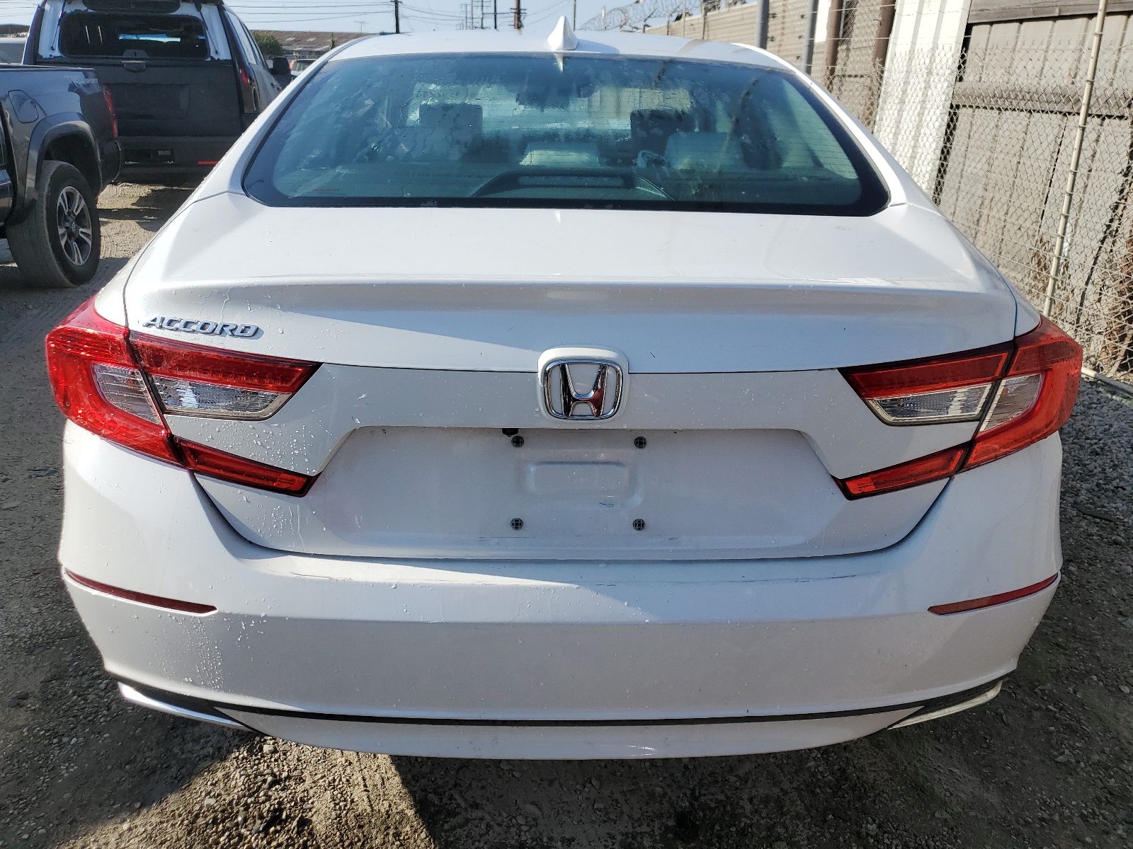 2018 Honda Accord Lx vin: 1HGCV1F15JA117168