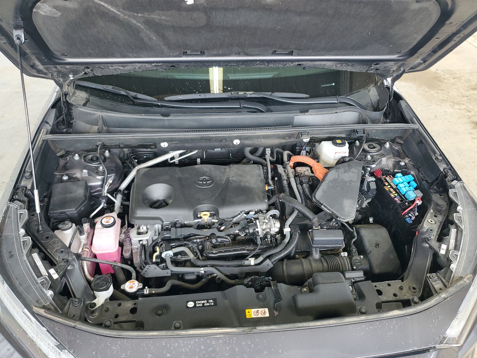 2T3T6RFV7NW034250 2022 Toyota Rav4 Se