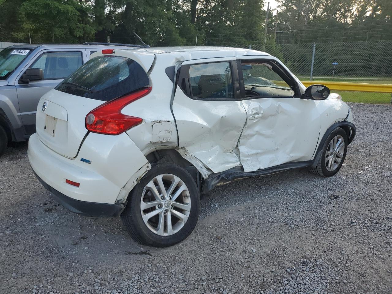 2013 Nissan Juke S VIN: JN8AF5MR2DT210763 Lot: 63308164