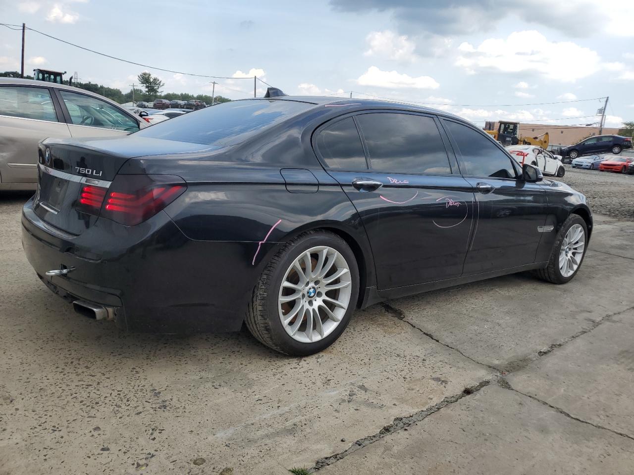 2014 BMW 750 Lxi VIN: WBAYF8C5XED142635 Lot: 63329104