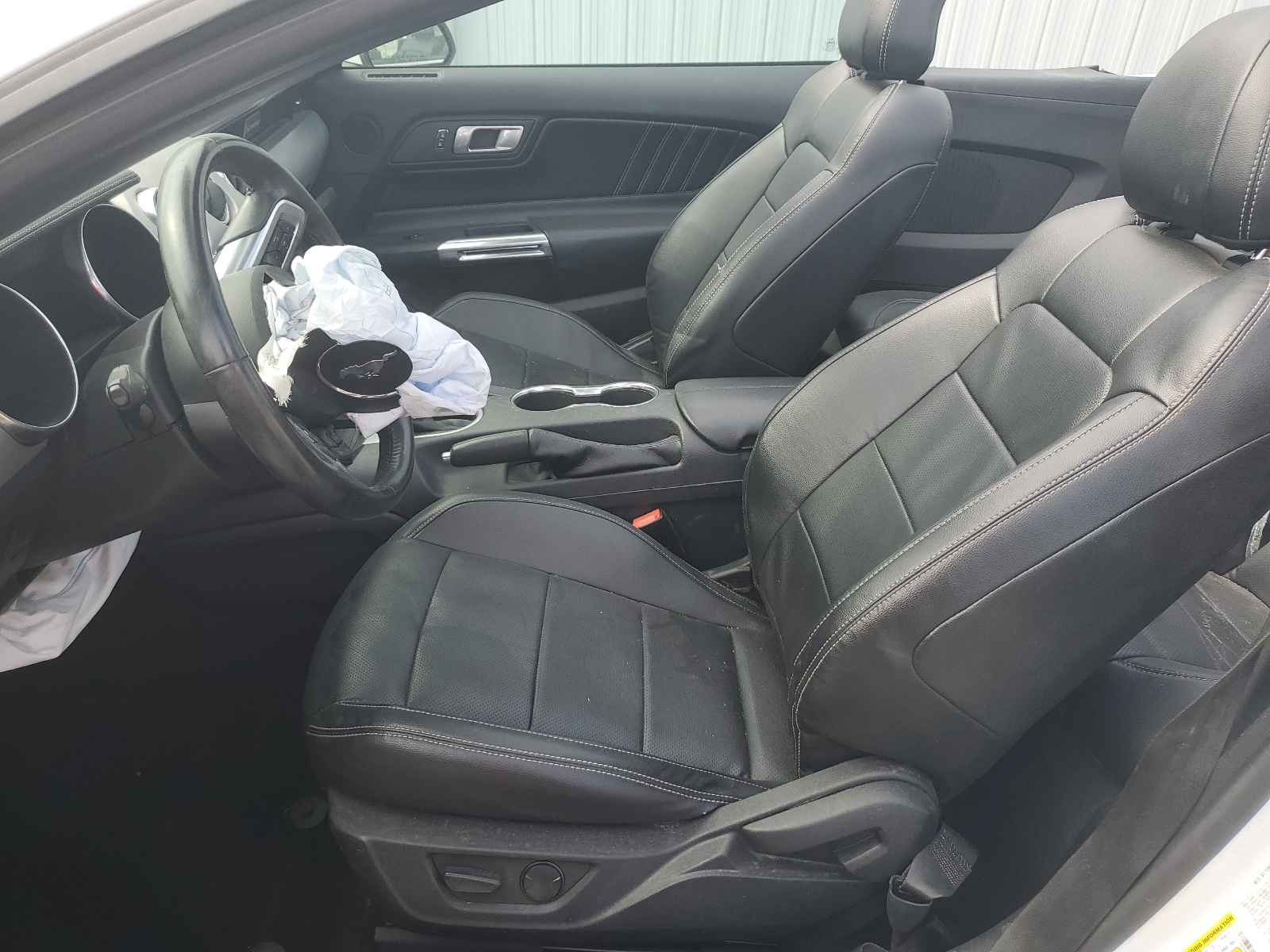 1FATP8UH2N5119711 2022 Ford Mustang