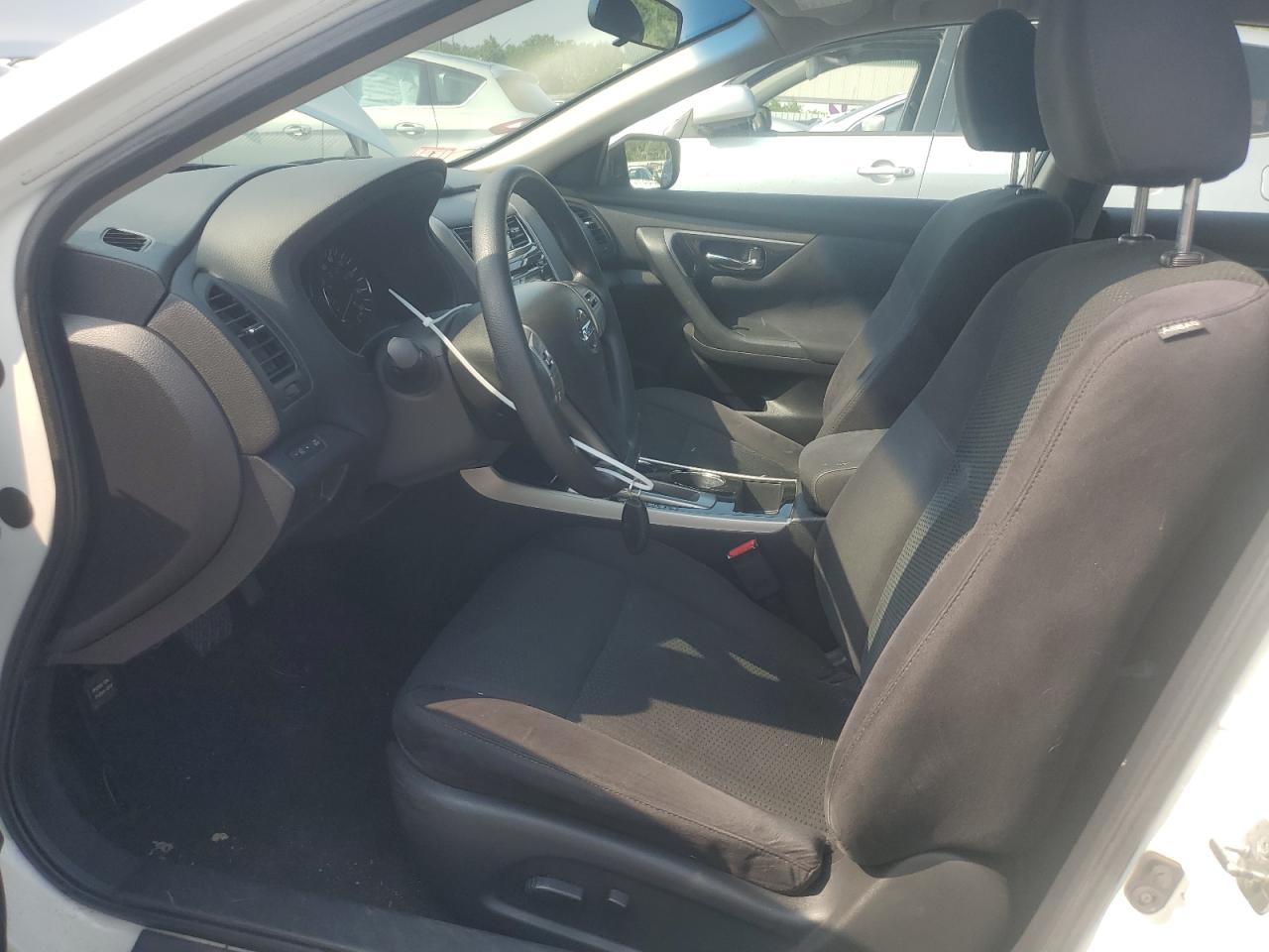 1N4AL3AP1EC415901 2014 Nissan Altima 2.5