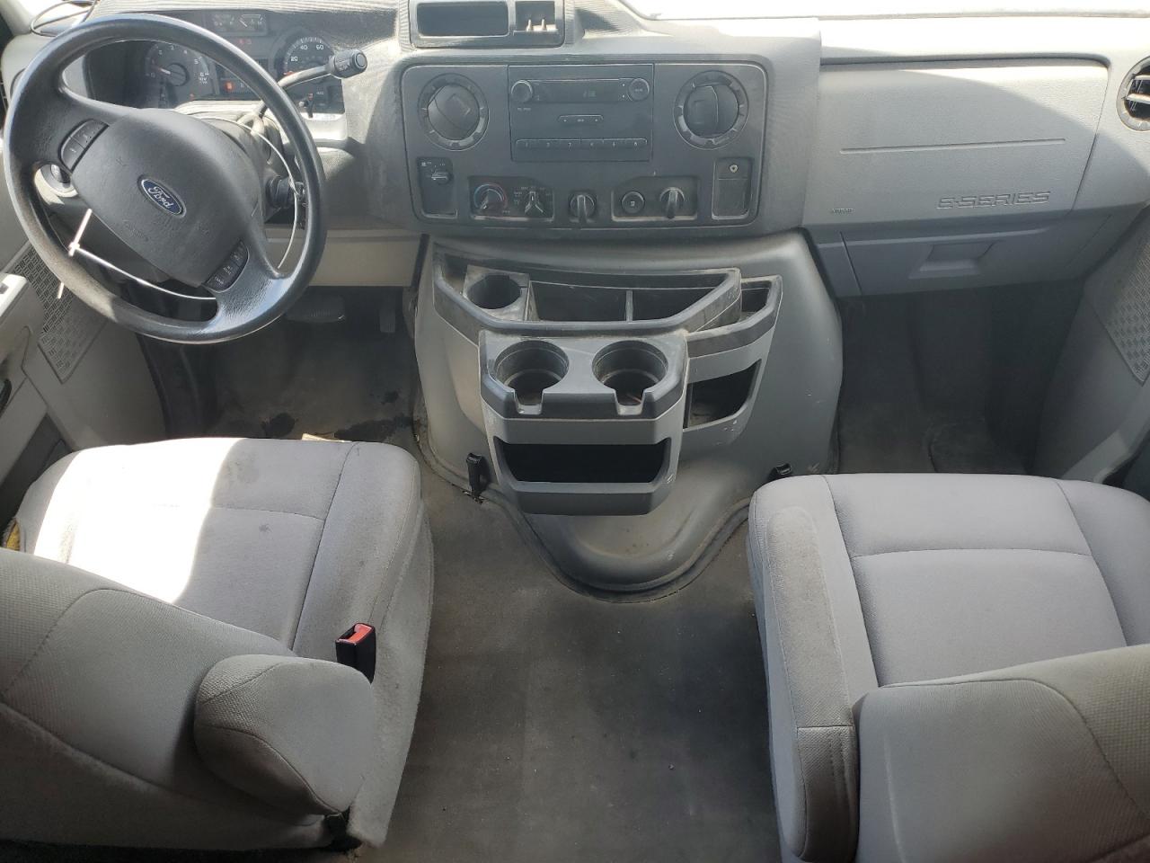 2013 Ford Econoline E250 Van VIN: 1FTNE2EW4DDA38135 Lot: 61606184