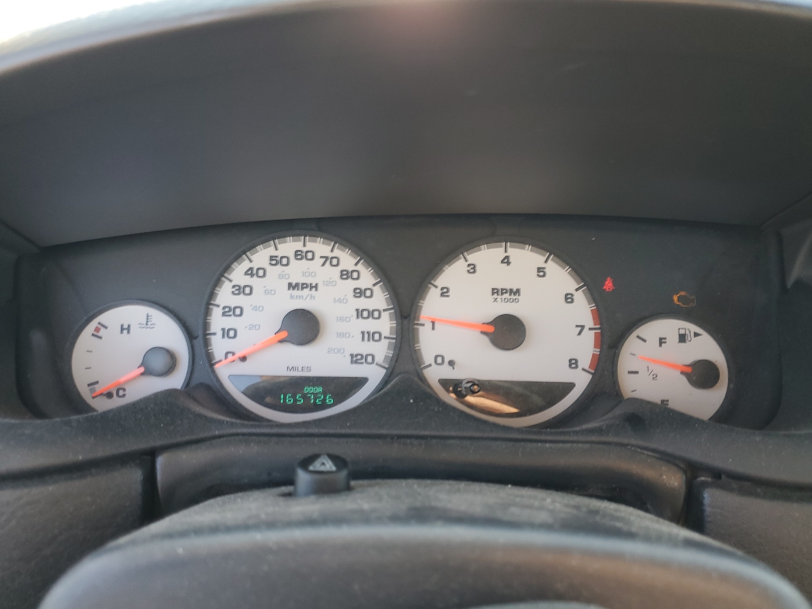 1B3ES26C74D611379 2004 Dodge Neon Base