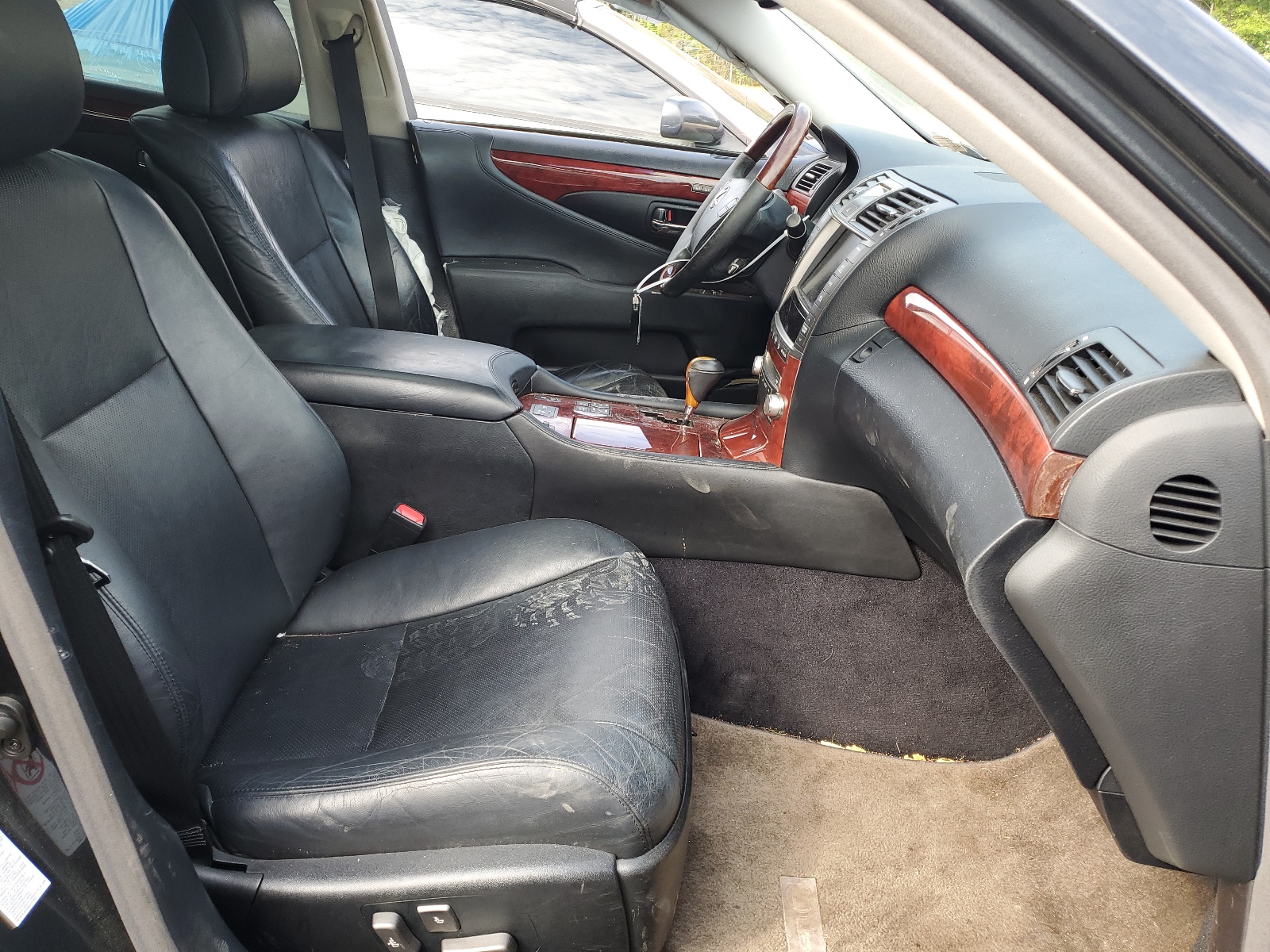 JTHCL5EF2A5005721 2010 Lexus Ls 460