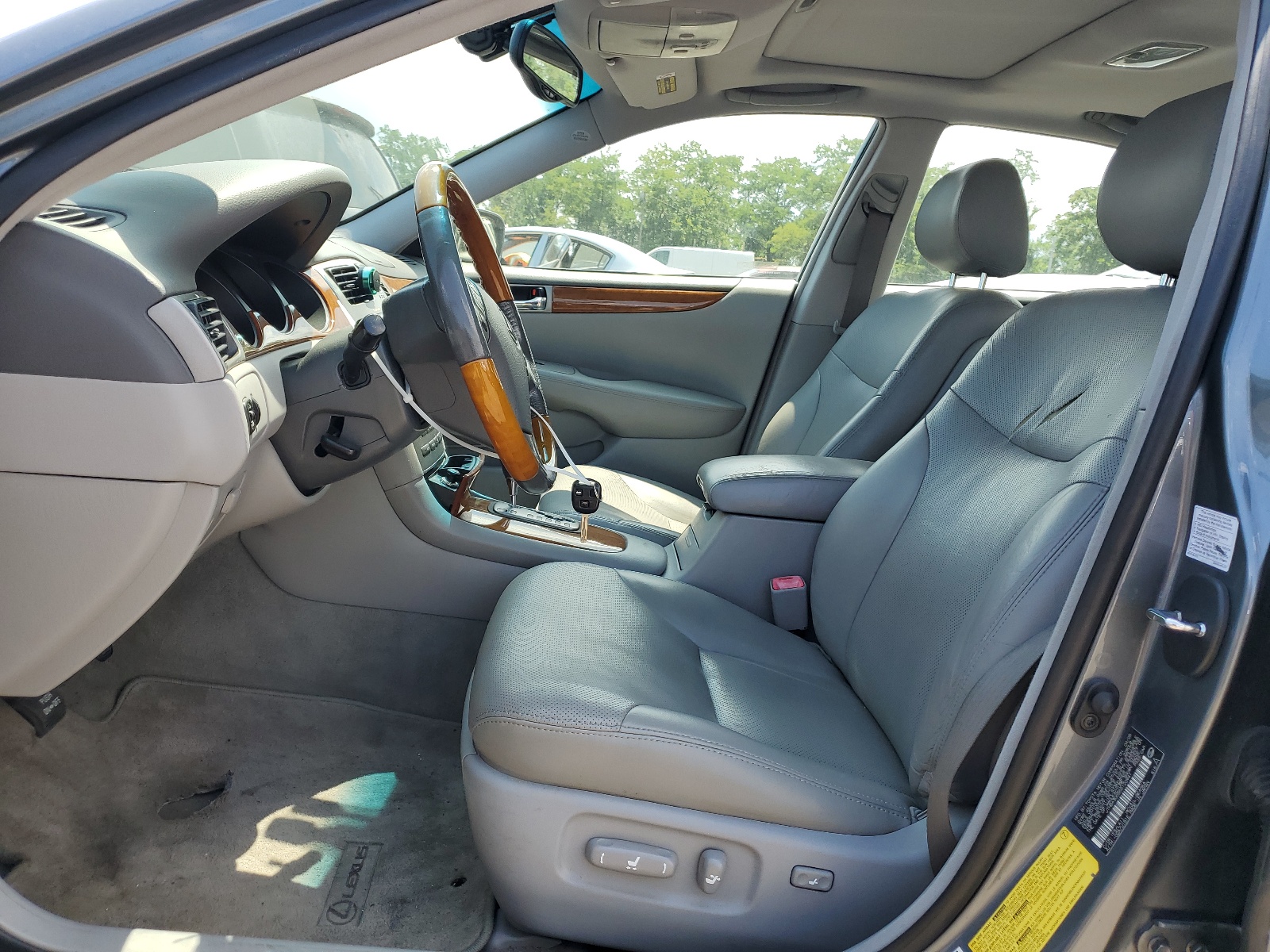 JTHBA30G555120941 2005 Lexus Es 330