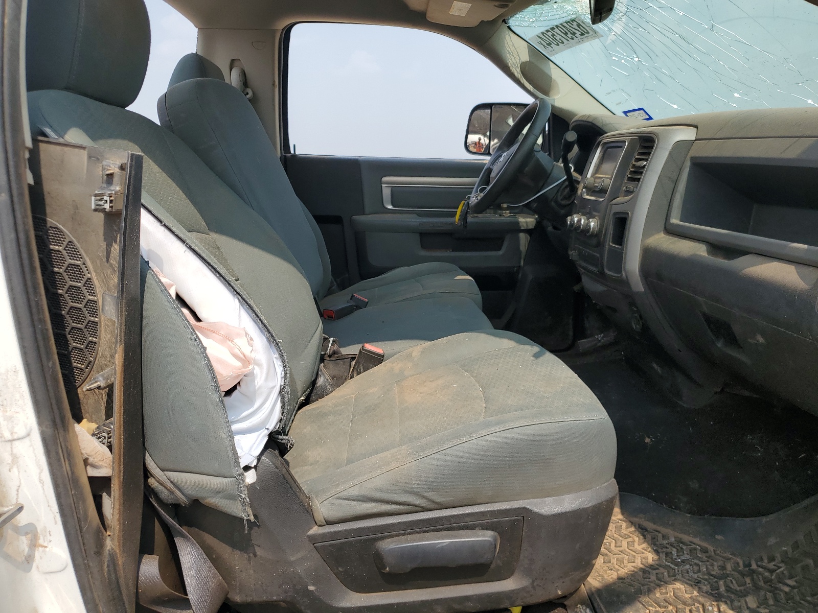 3C6JR7DTXFG589514 2015 Ram 1500 St