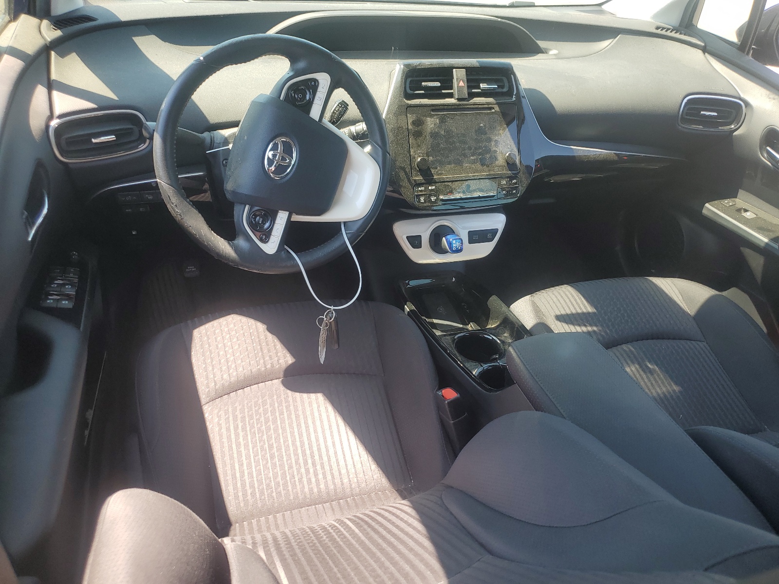 JTDKARFU3H3048249 2017 Toyota Prius